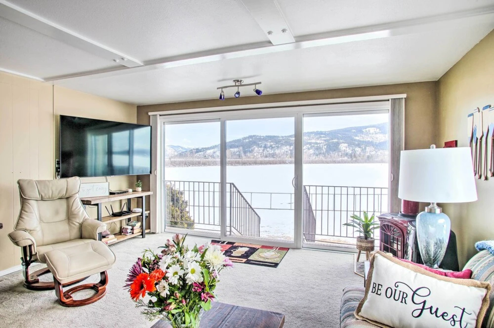 Waterfront Sandpoint Vacation Rental: Lake Access!