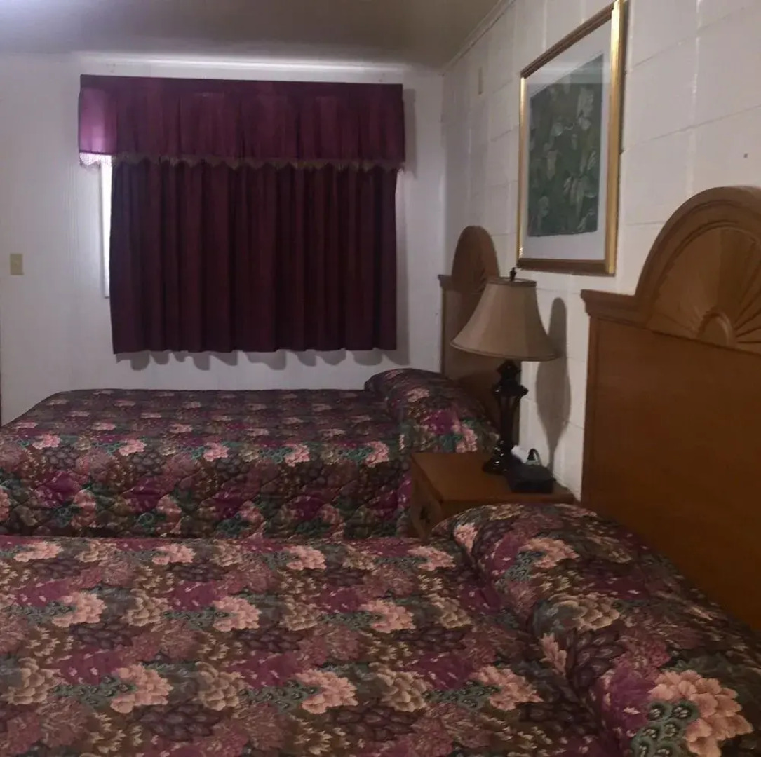 Holiday Motel Creston
