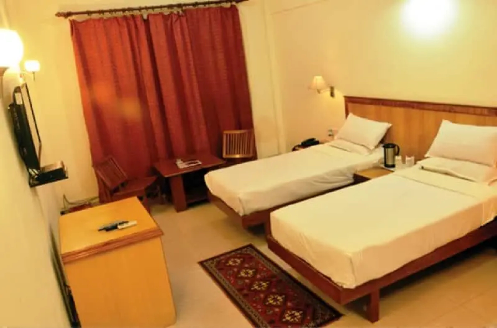Hotel Grand Riviera