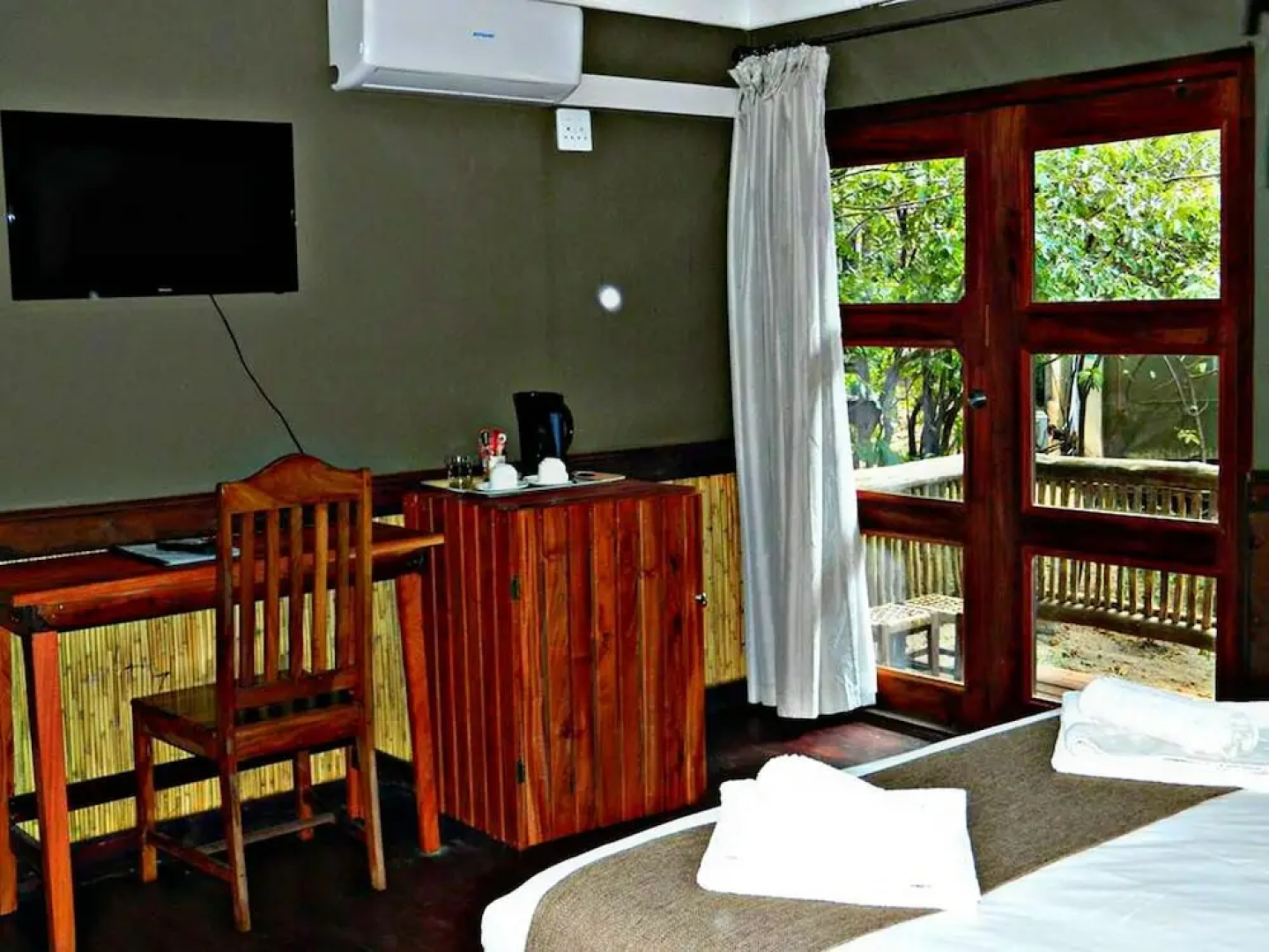 Unlimited Luxury Lodge in Kasane