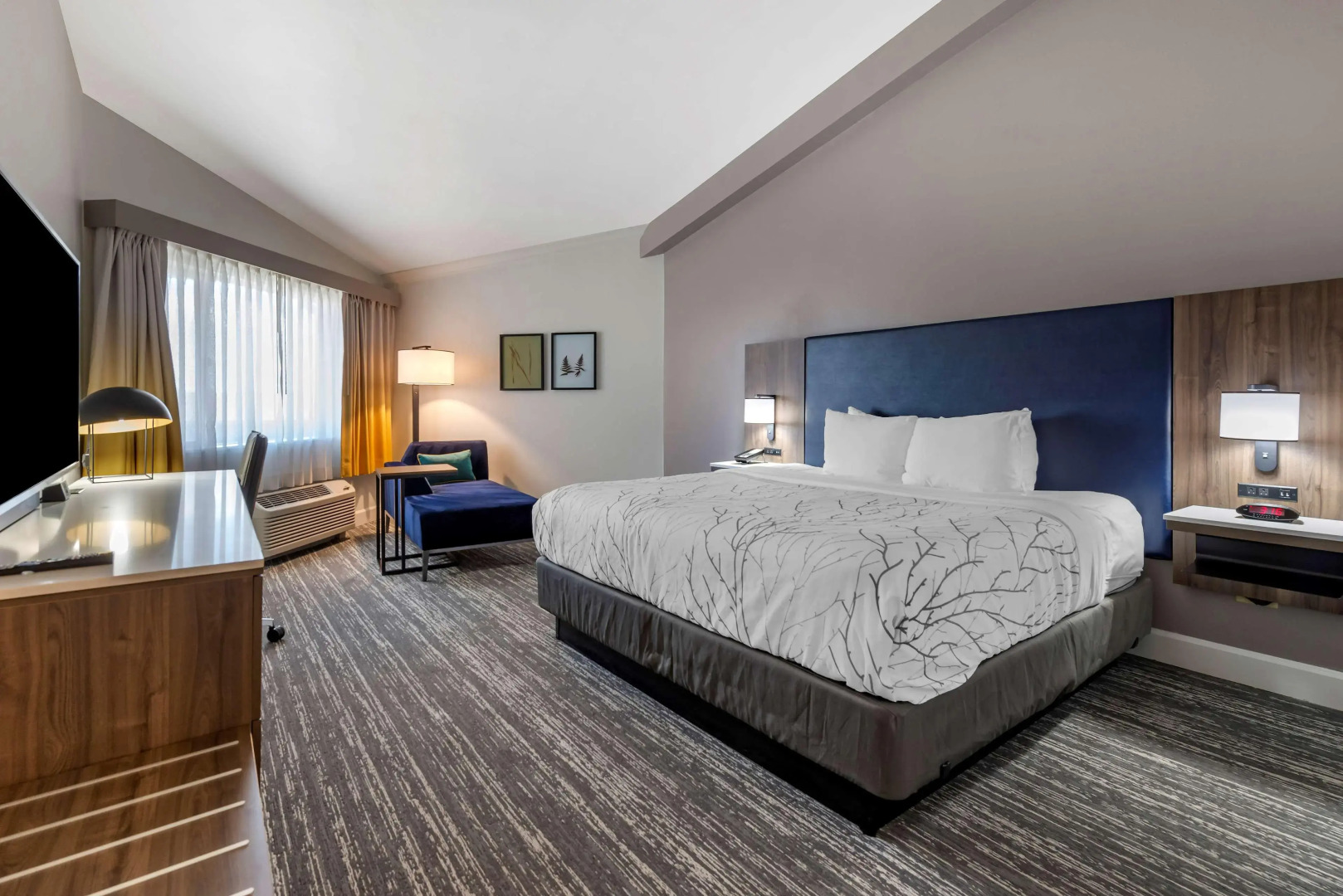 Best Western Premier Denver East