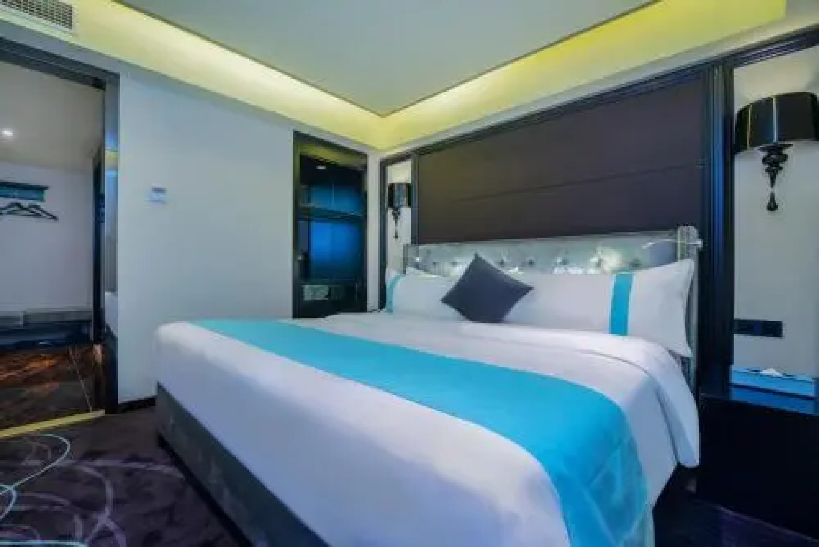 Yueyou Guanyinqiao Branch