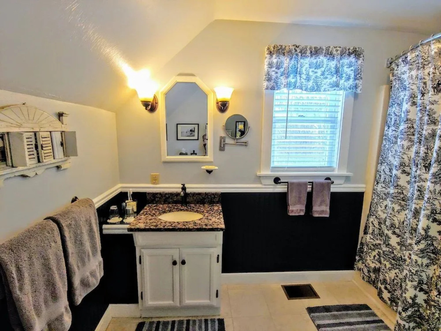 Greenwoods Bed & Breakfast Inn