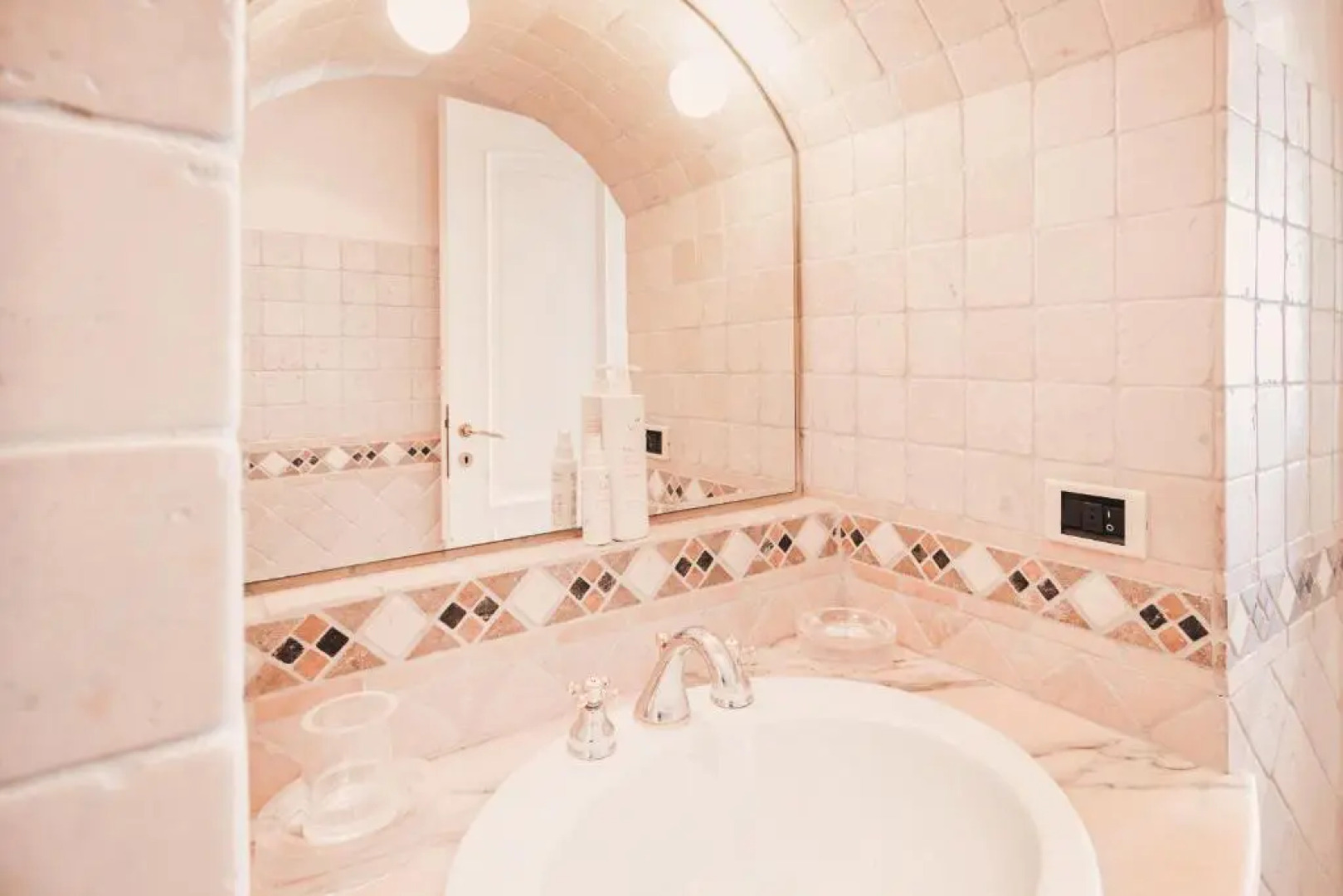 Appartamento Fronte Mare a Ospedaletti by Wonderful Italy