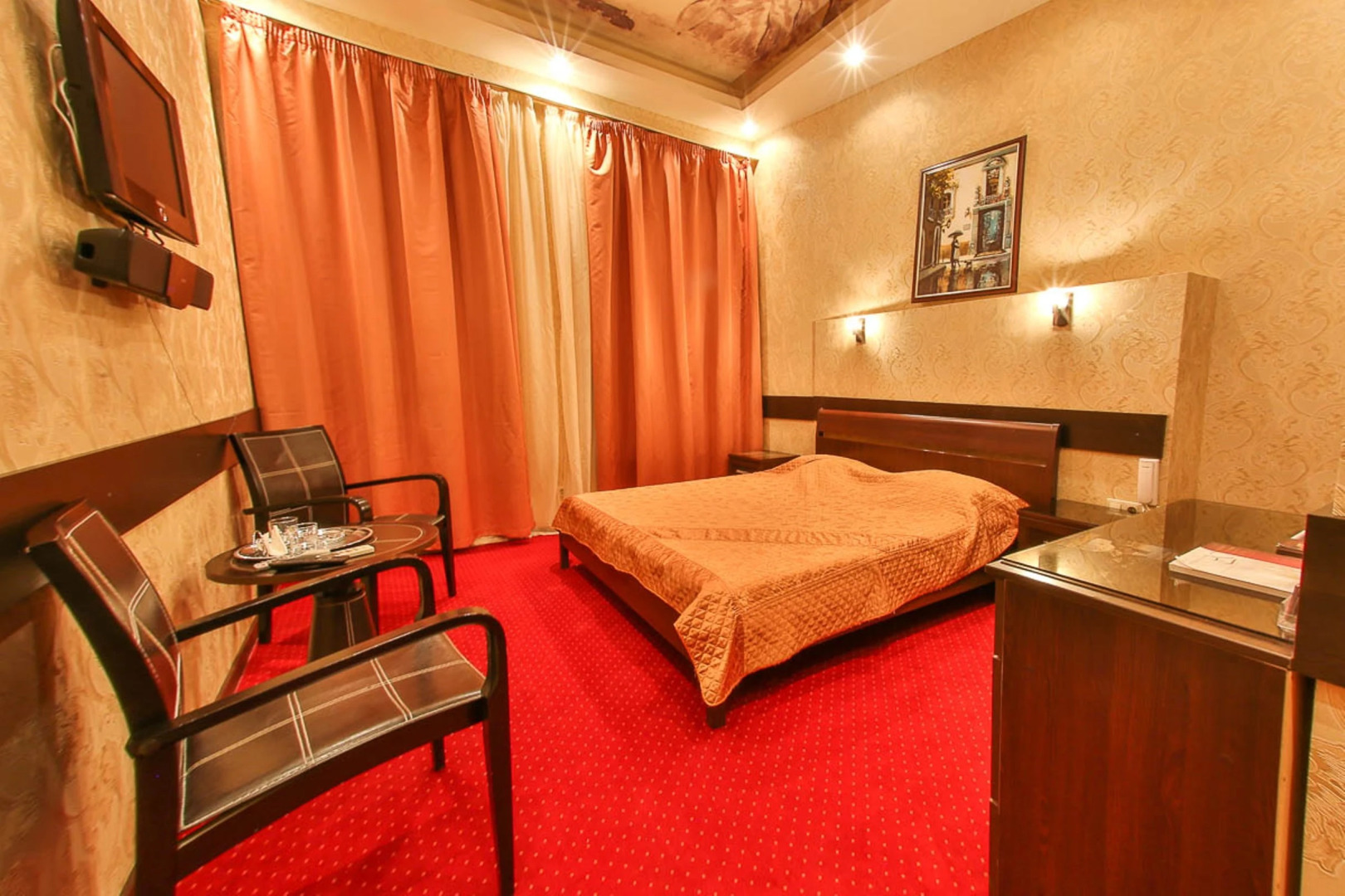 «Алекс Отель» на Марата, 73