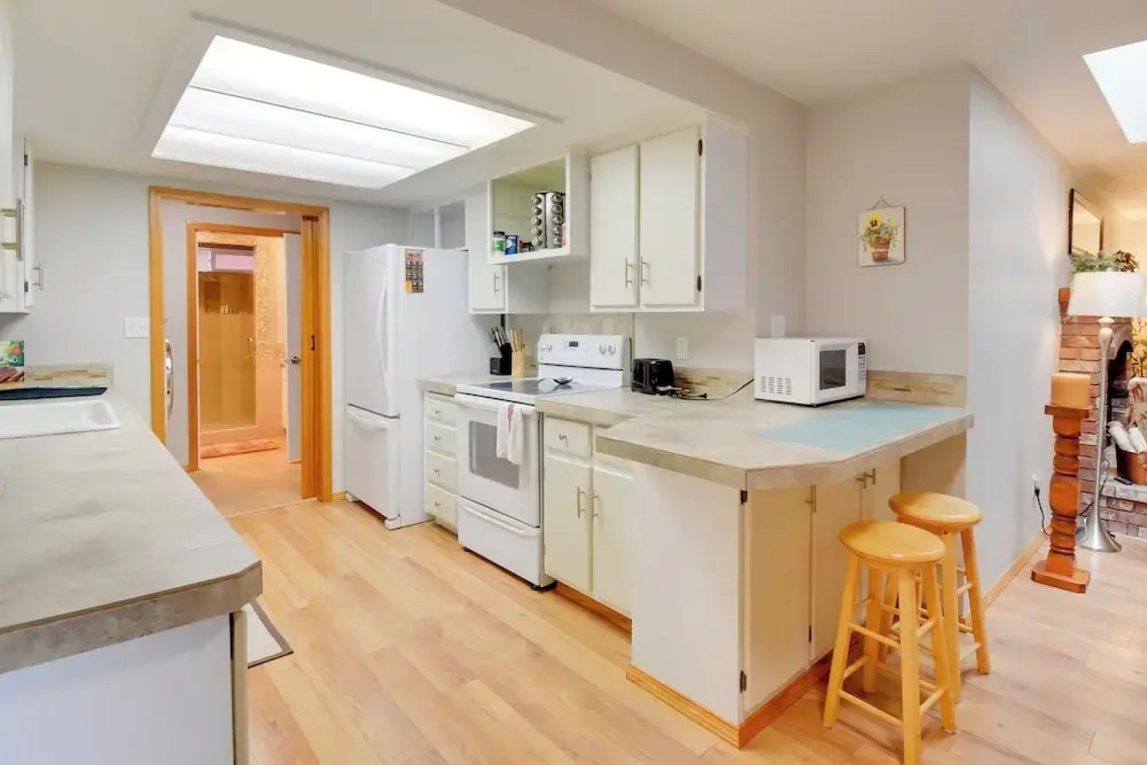 Port Angeles Abode w/ Yard & Guest House!