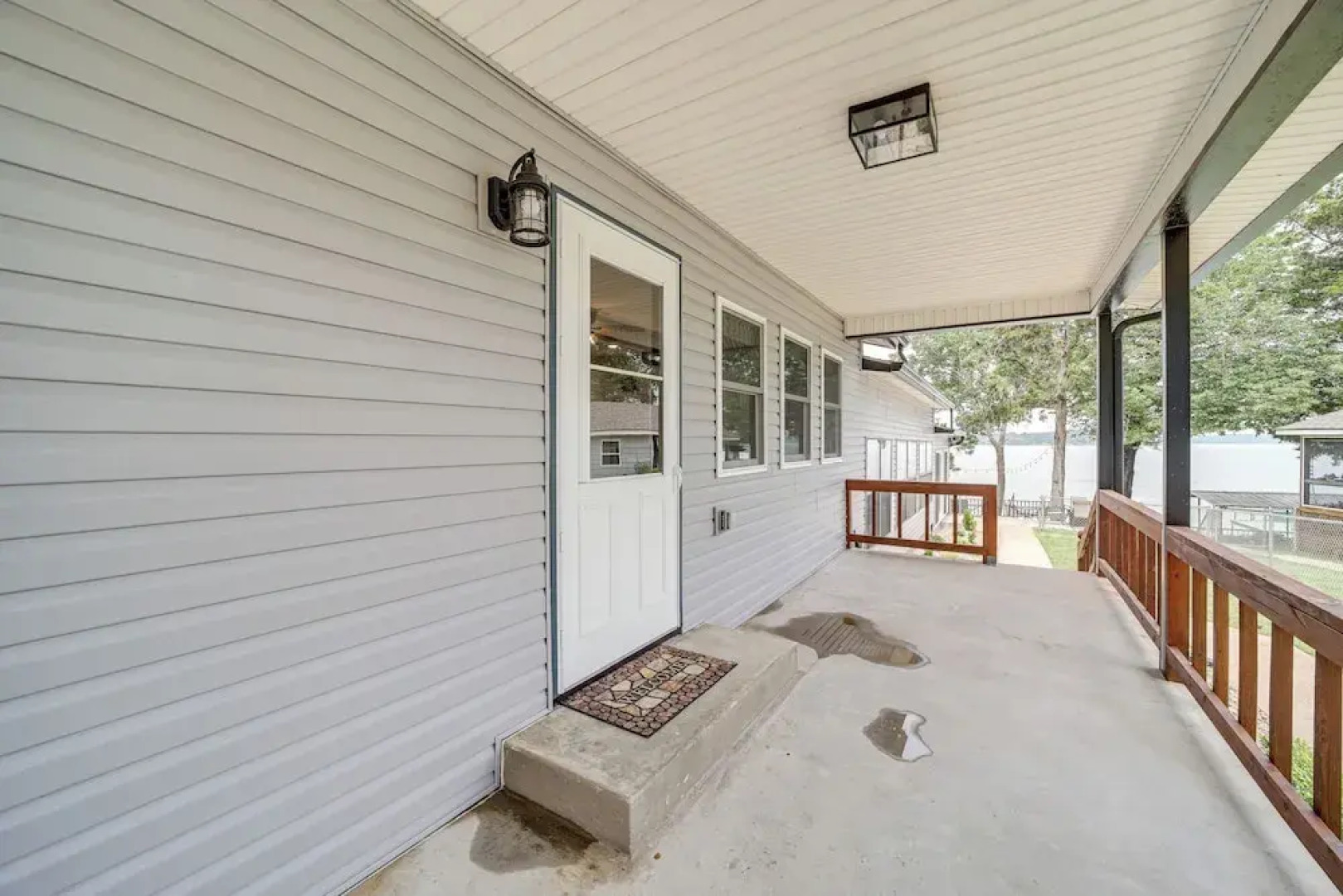 Waterfront Grove Retreat w/ Dock: 'cedar Ridge'