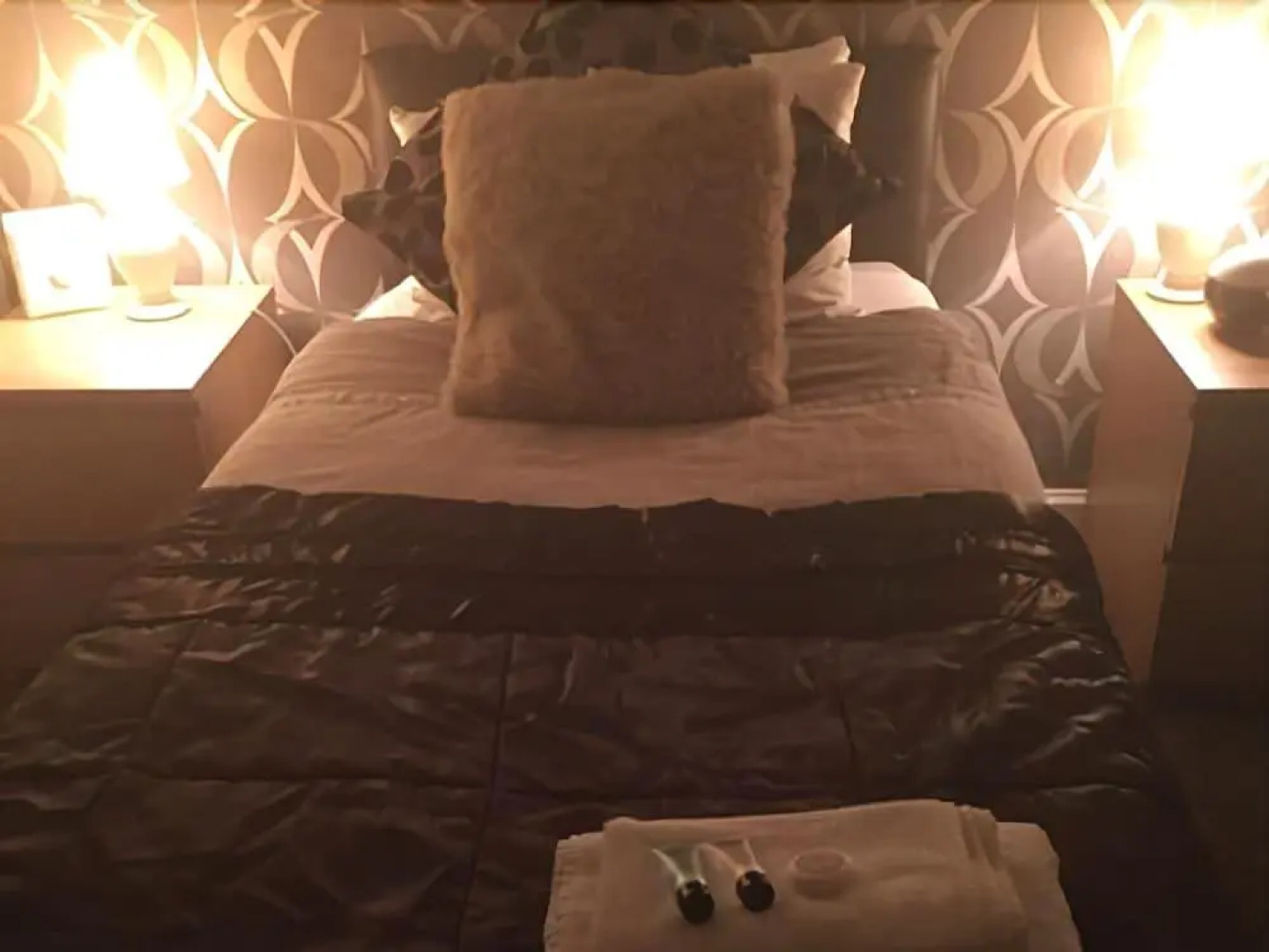 The Hopetoun Arms Hotel