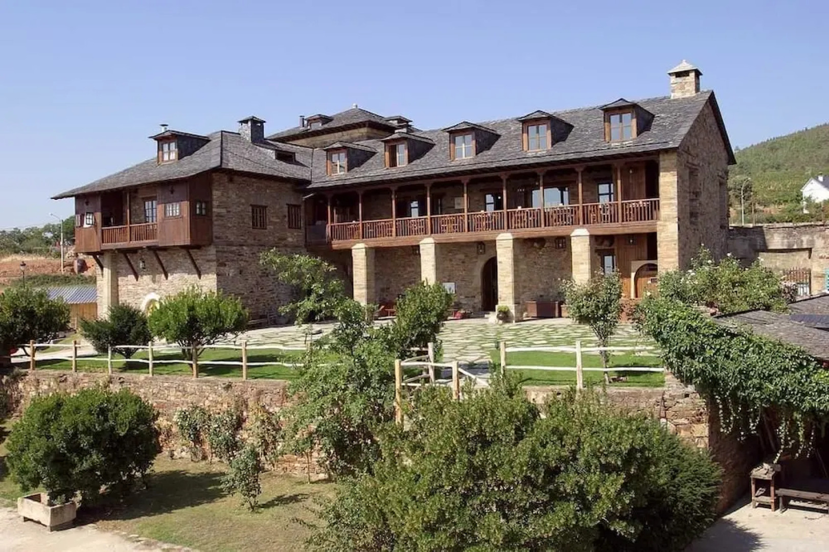 Hotel Prada a Tope - Palacio de Canedo