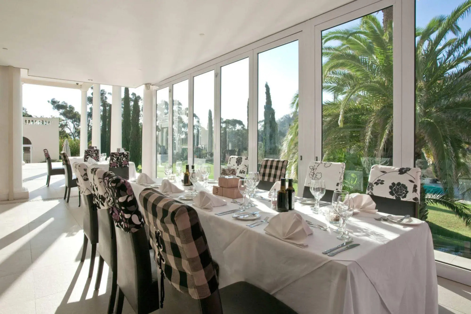 Cascade Country Manor