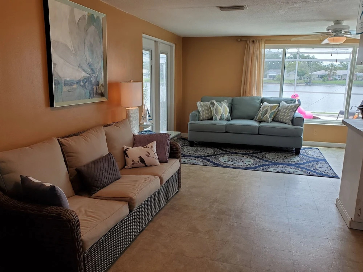 Newly Renovated Pool and Lake Dream Home