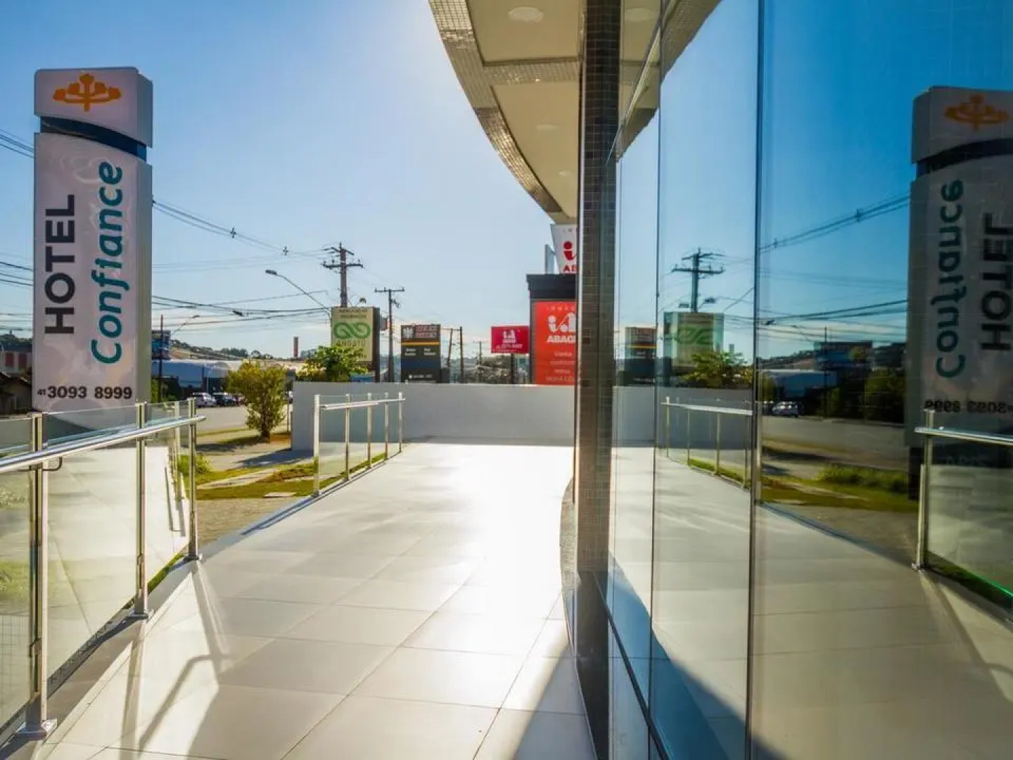 Hotel Confiance Barigui