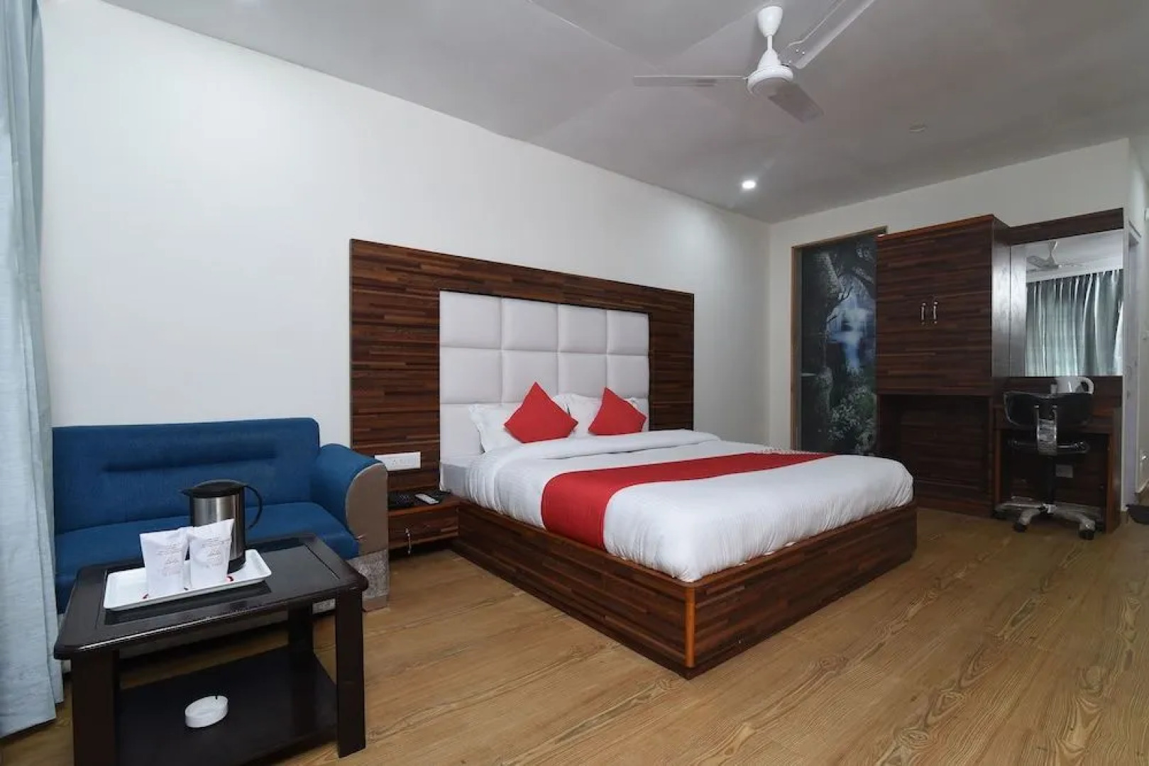 OYO 16009 Rock Villa