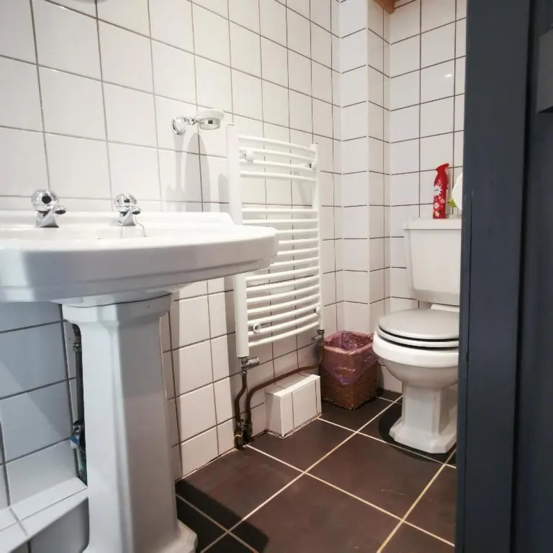 Rooms by the River at Glan Aber