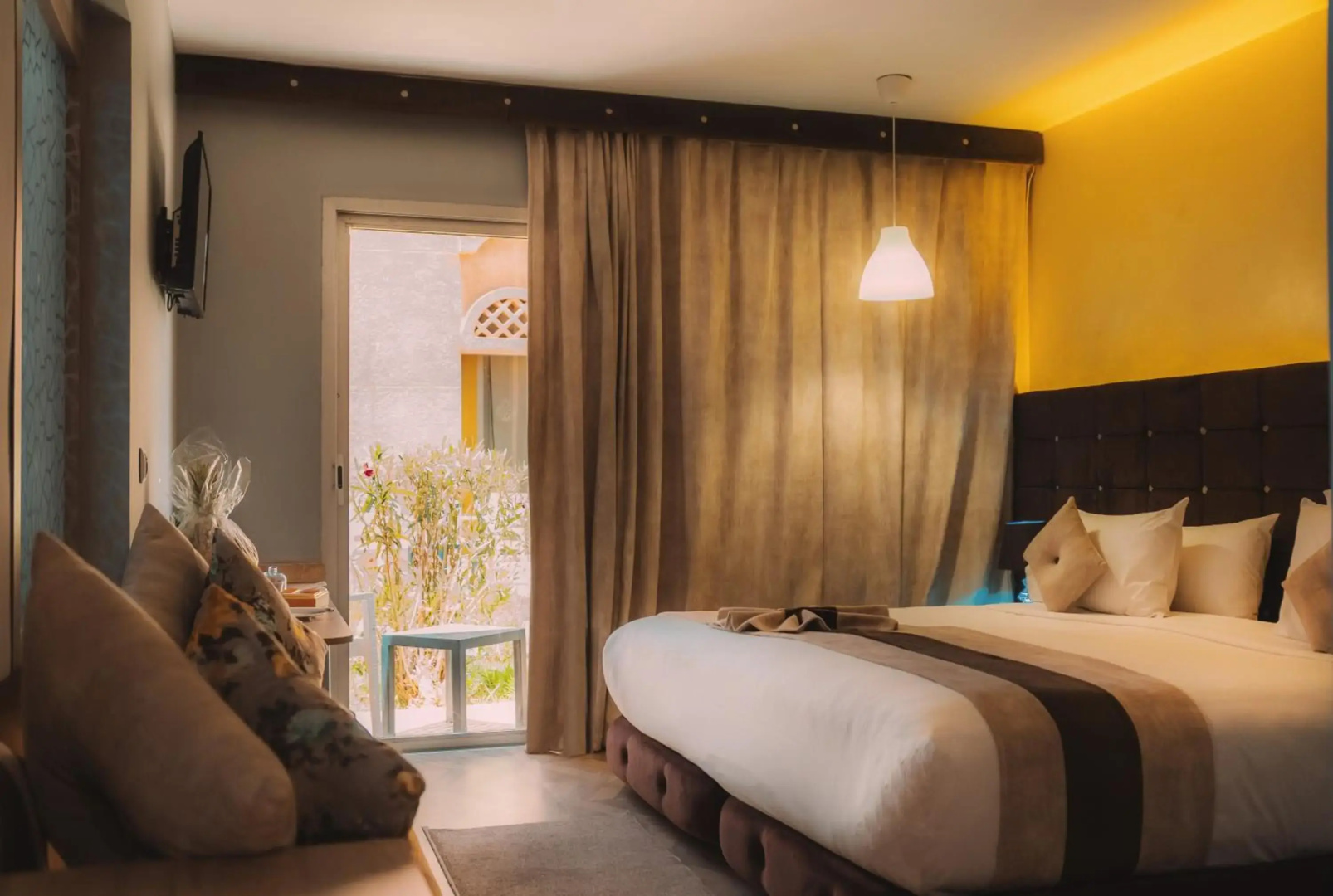 Hotel Karam Palace
