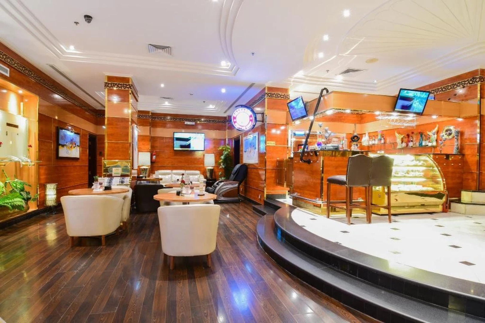 Golden Tulip Al Shakreen