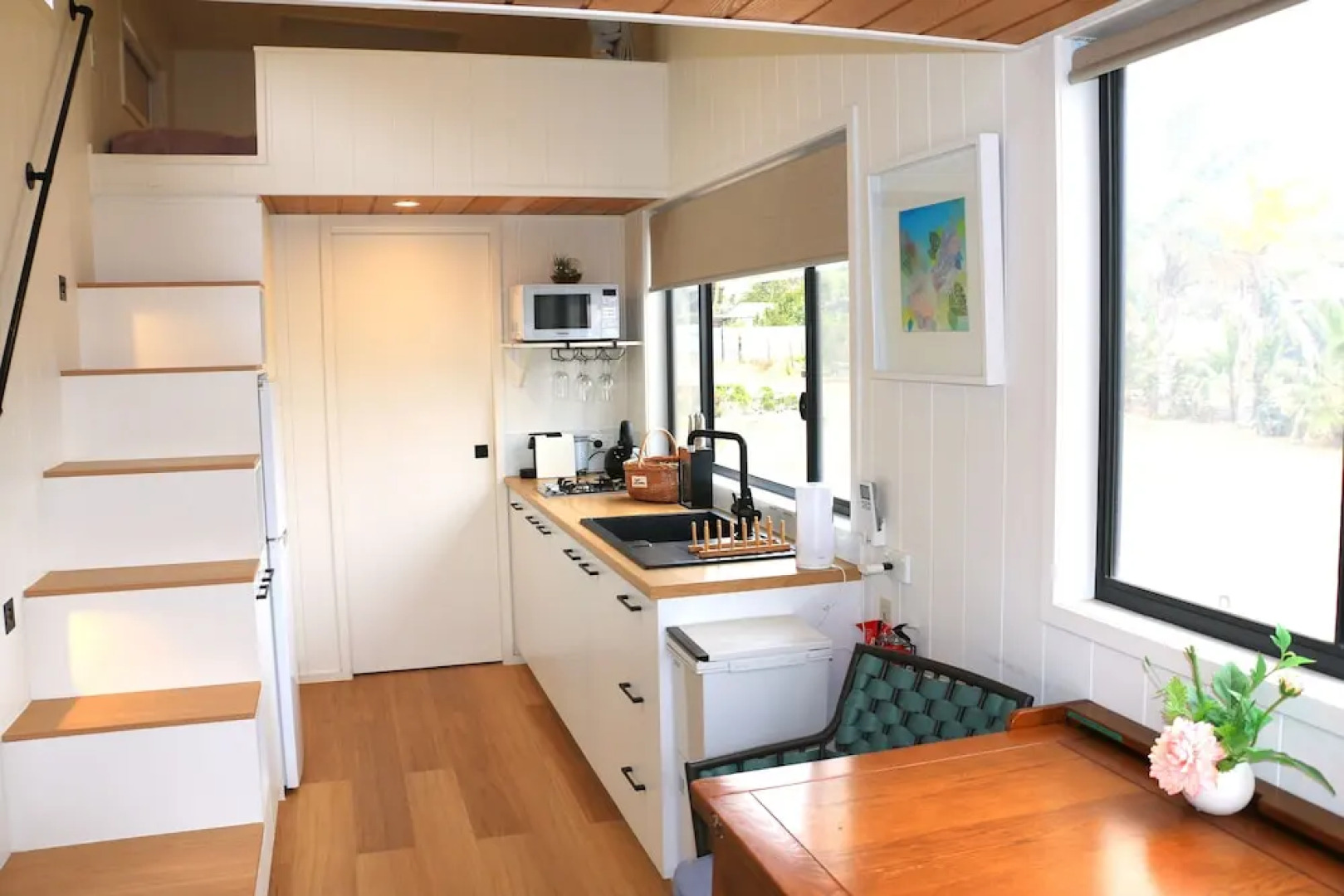 The Pink Lake Tiny House - 'sakura'