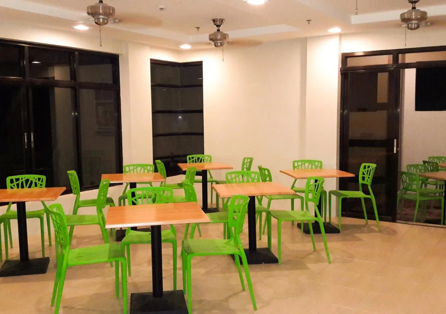 Coron Visitors Hotel