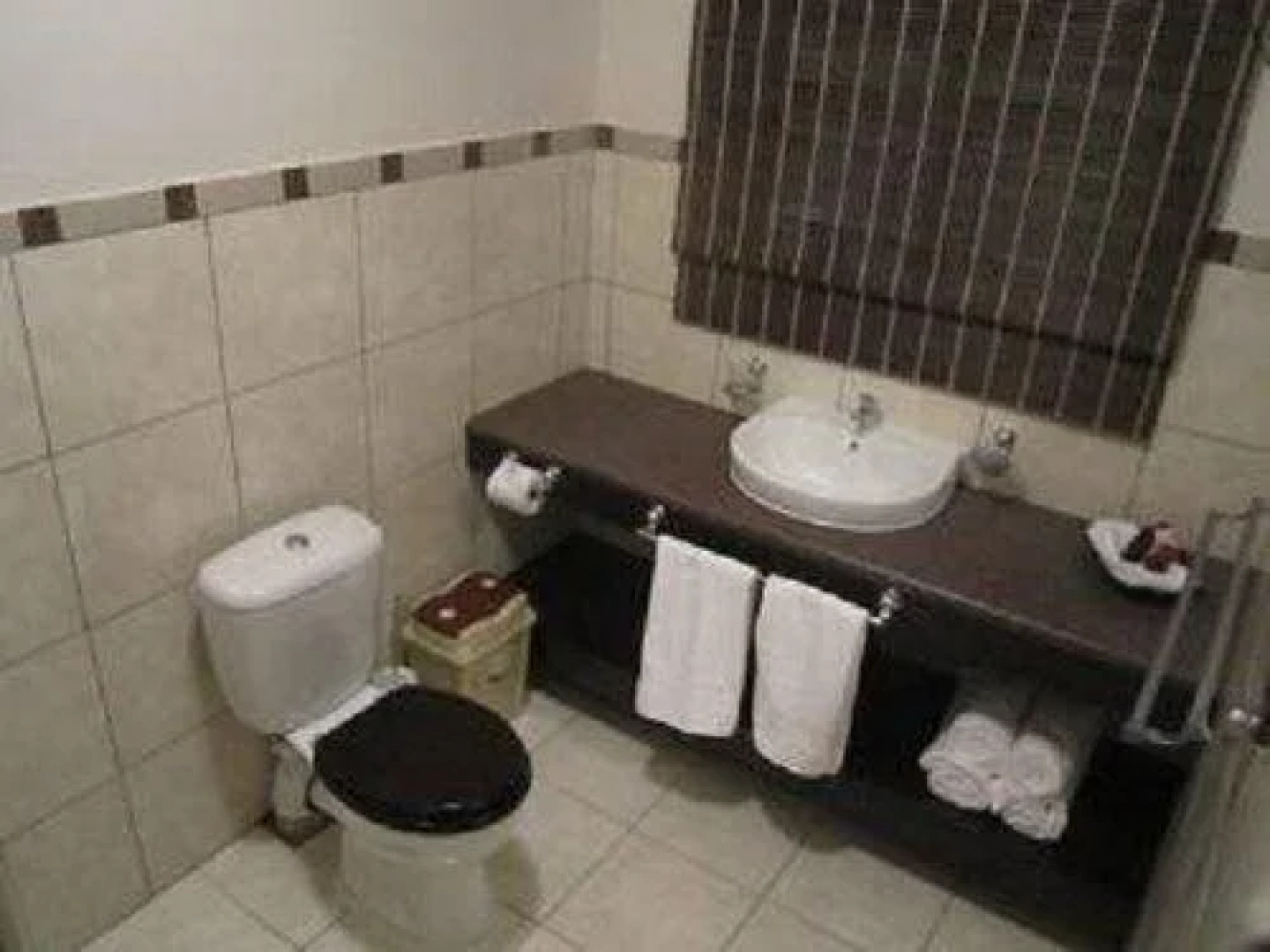 Suzi's Place Guest Rooms