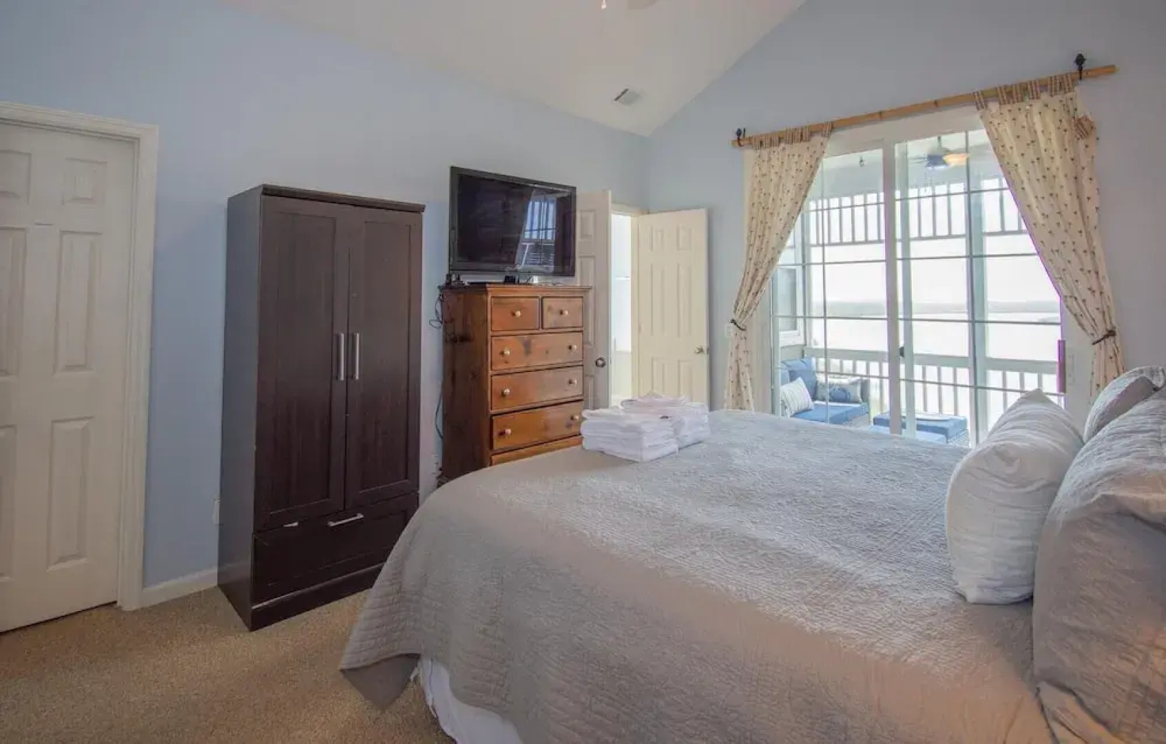 33 Quarterdeck Ln-terrapin Station