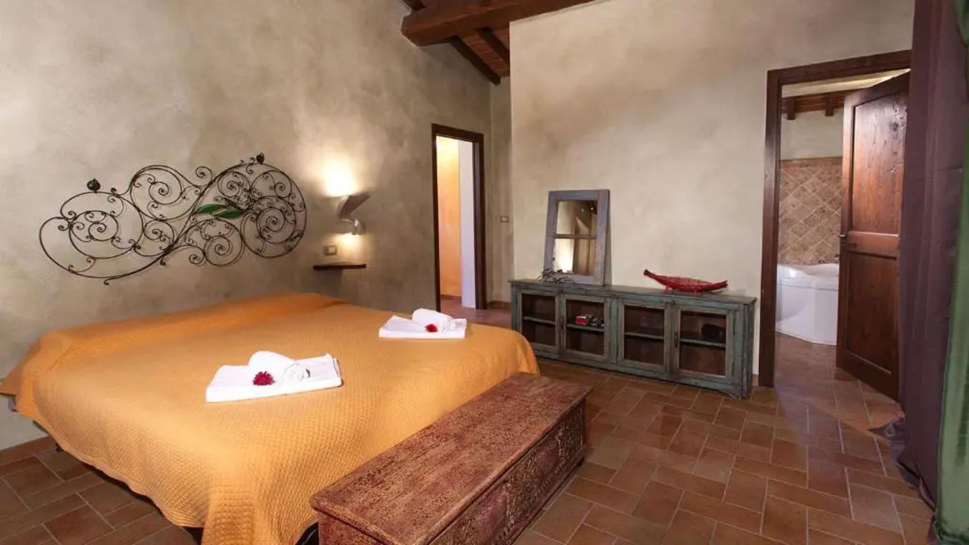 GENIUS LOCI 6&1, Emma Villas