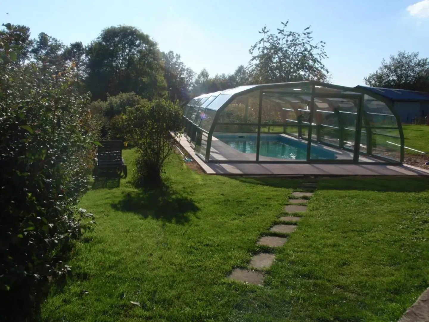 Hébergements Insolites en cabanes