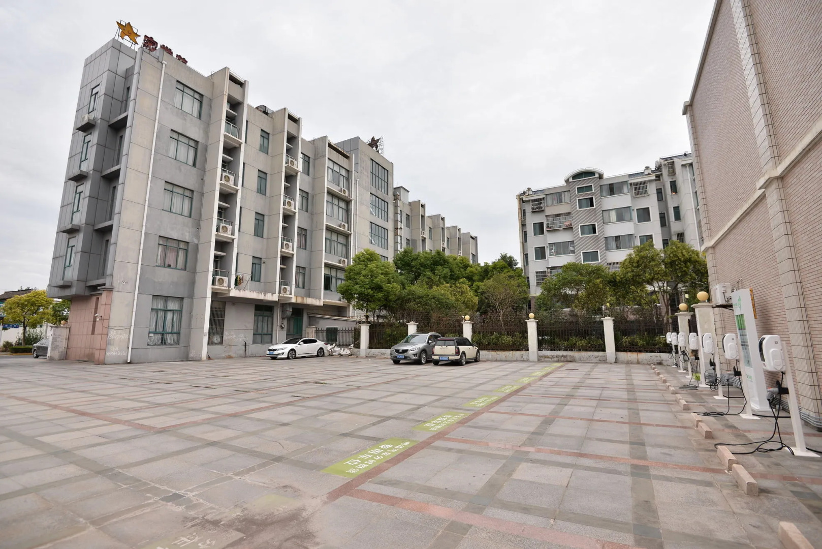 Shanghai JOYFUL YARD Hotel