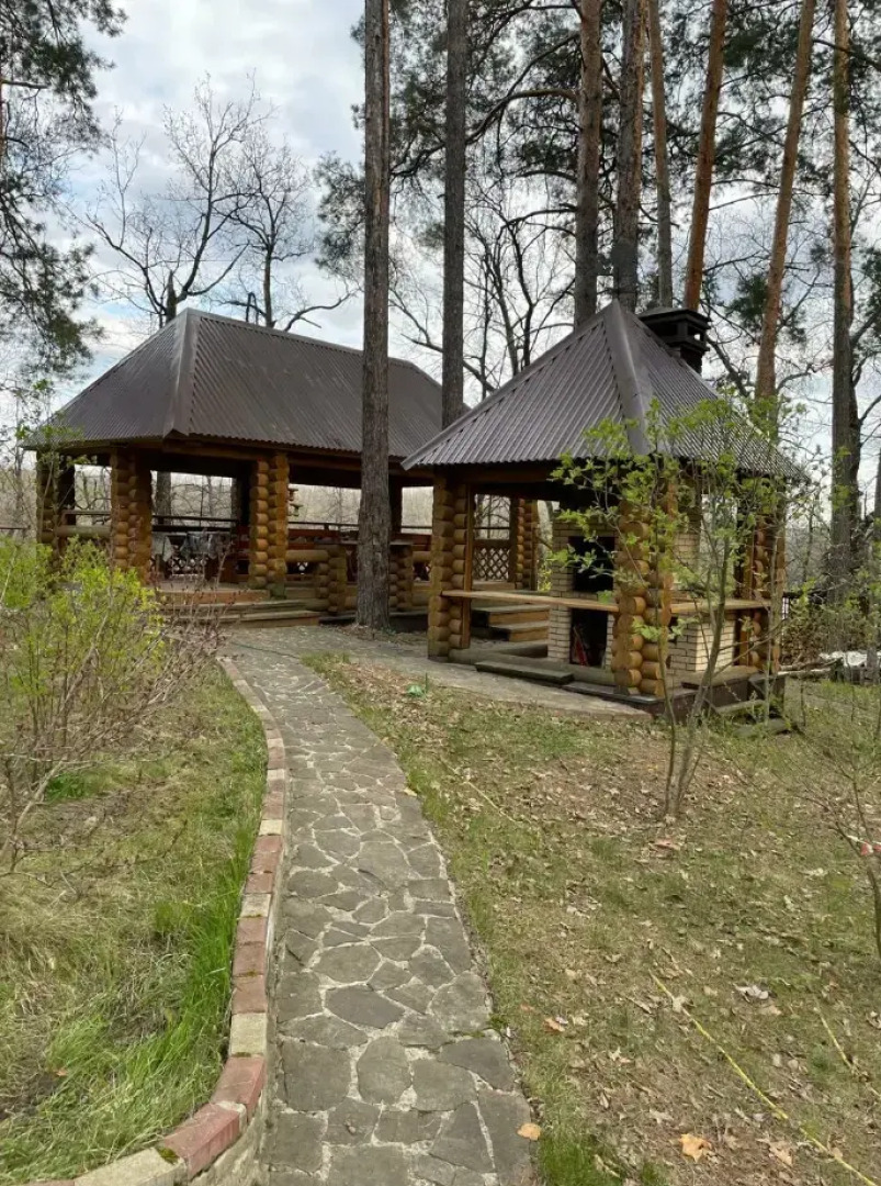 Дом на озере