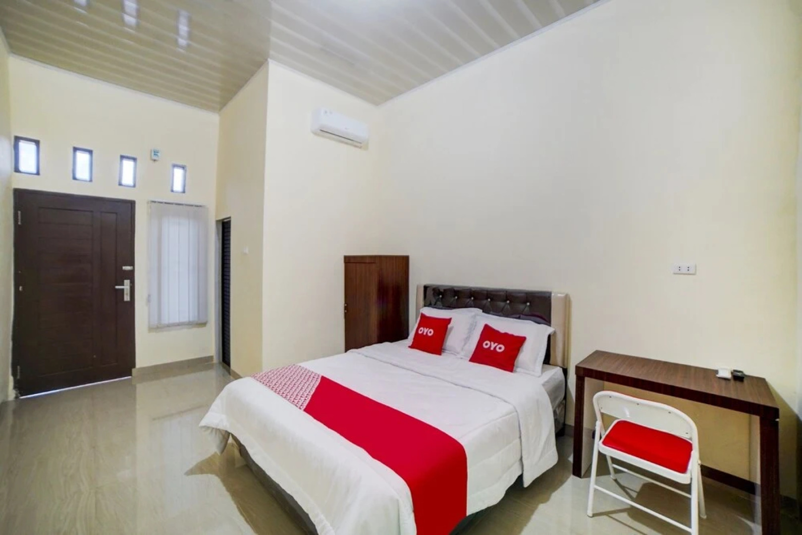 OYO 90773 Shine Guest House