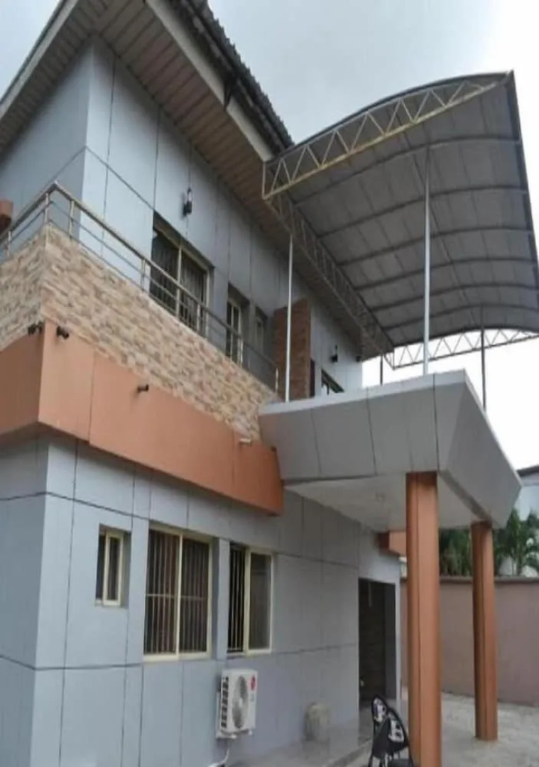 Integrity Hotels & Suites