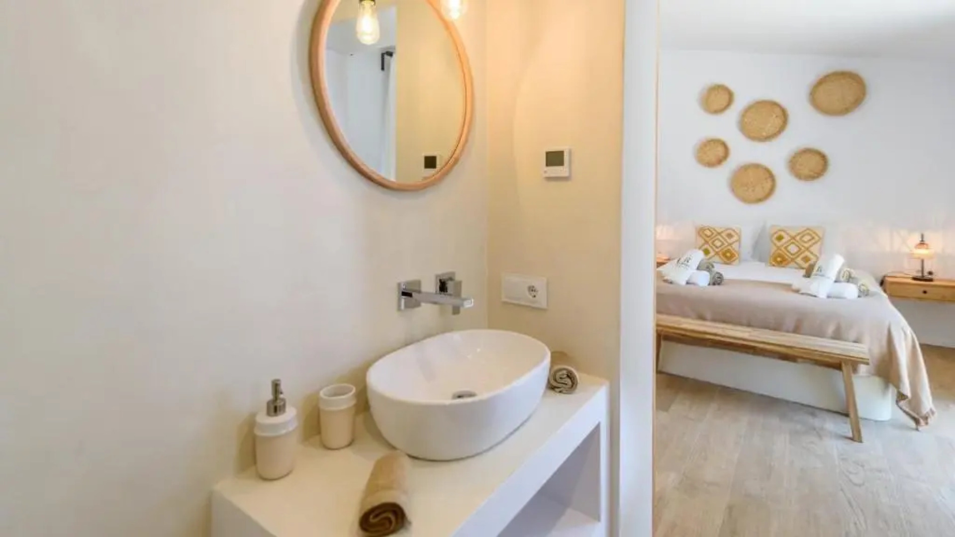 Casa What a Life Sayalonga by Ruralidays