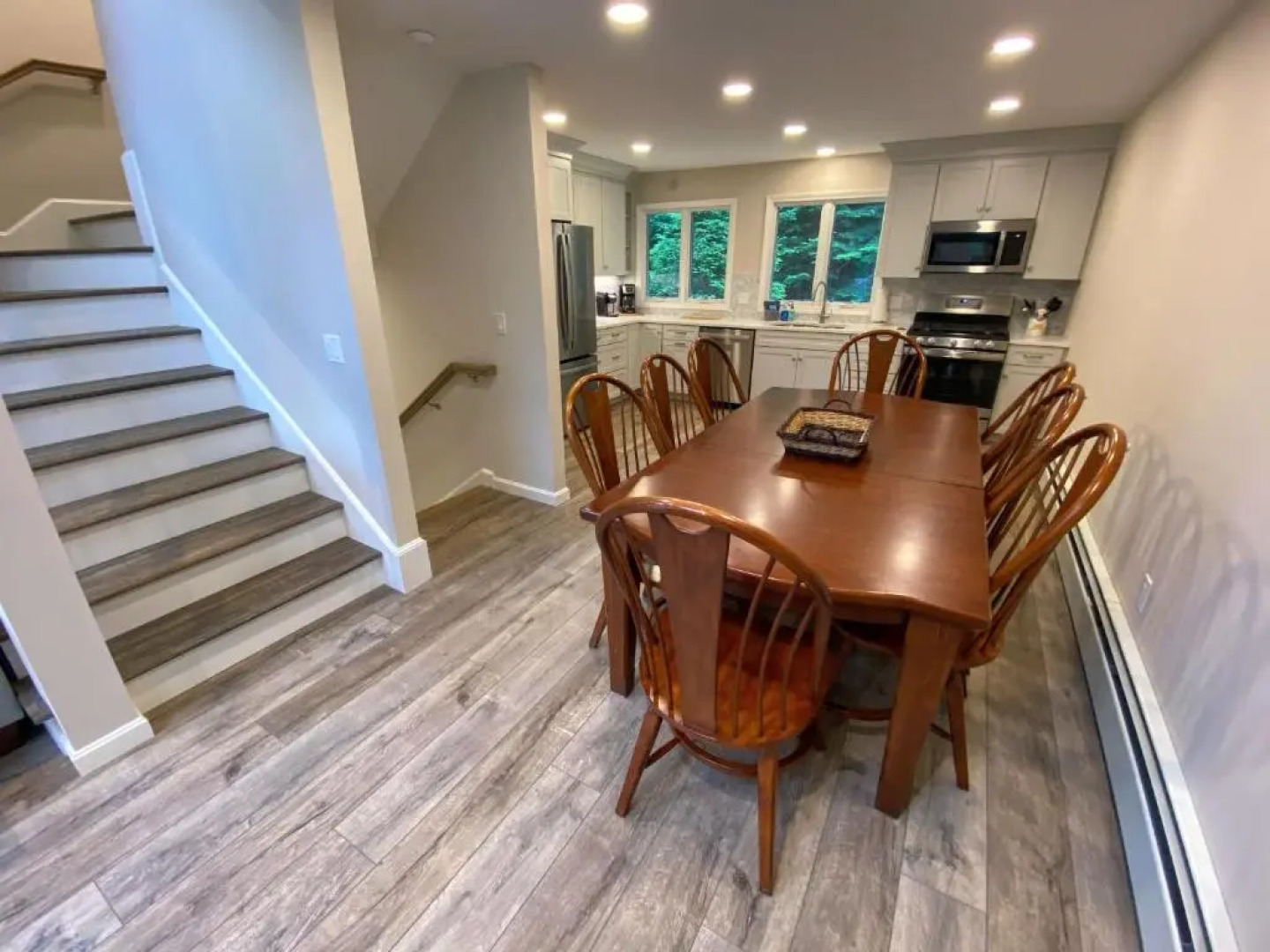 R7 Ski-in Ski-out Bretton Woods Townhome on 2-mile home trail Mt Washington views