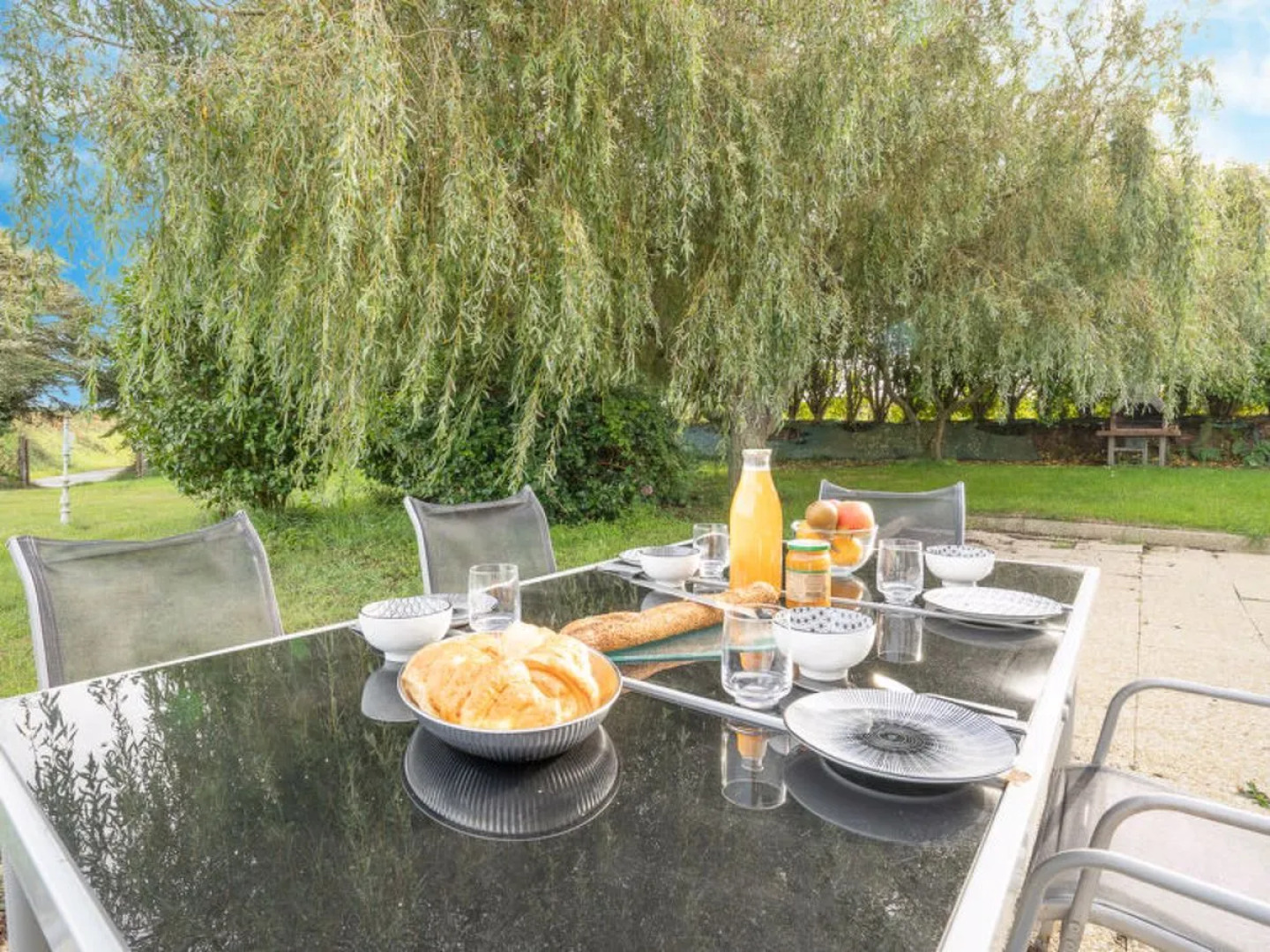 Chez Brigitte (PLC201)