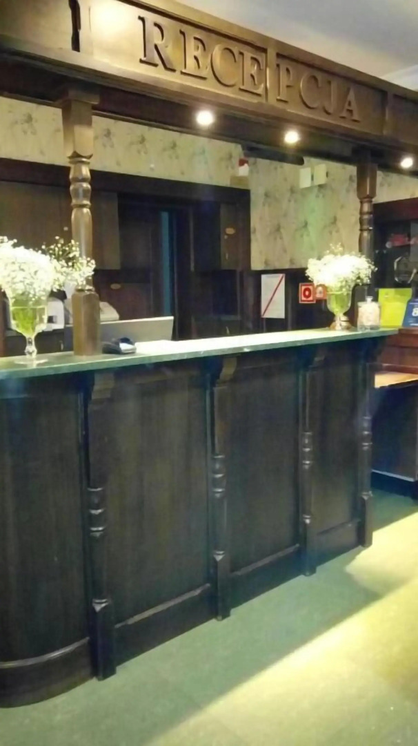 Hotel i Restauracja Dworski