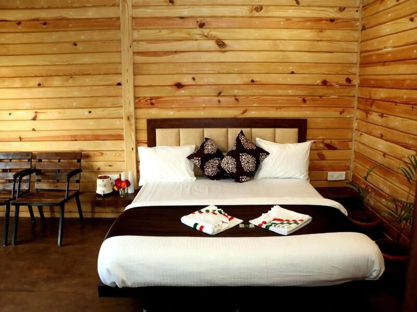 Panarpani Retreat Pachmarhi