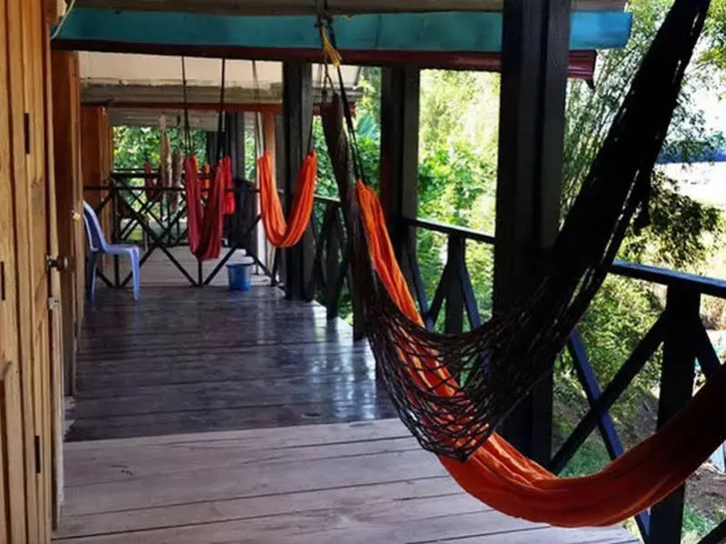 Riverview Bungalows & GH