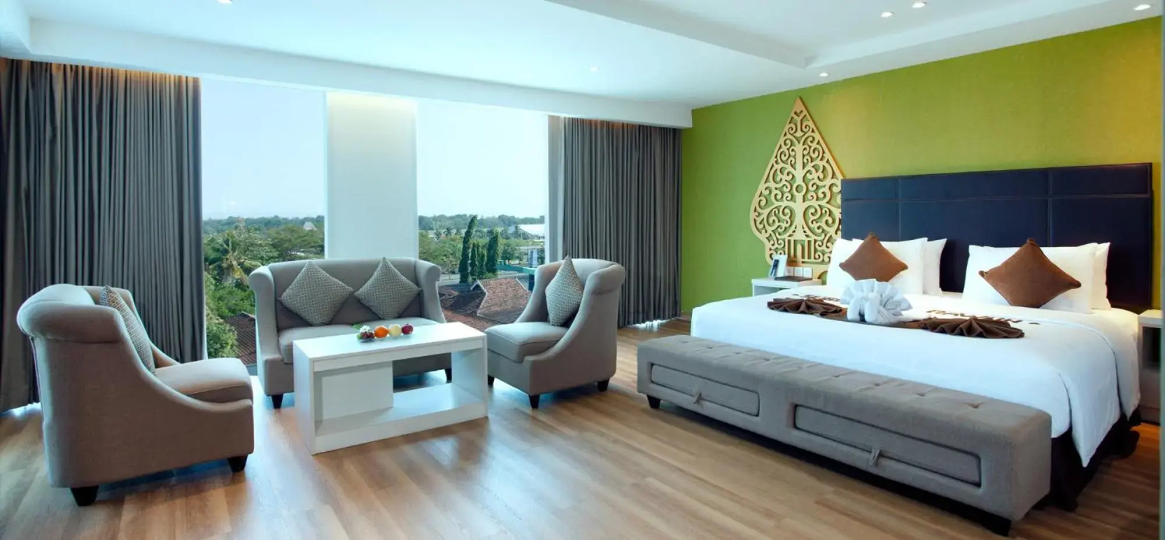 Platinum Adisucipto Hotel & Conference