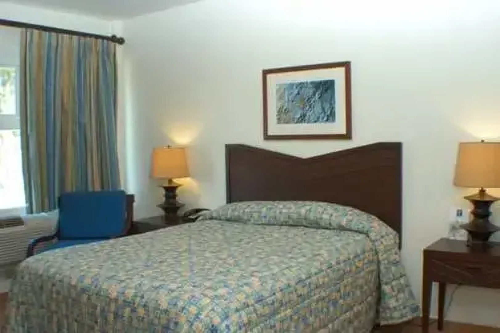Faro Suites and Conference Center