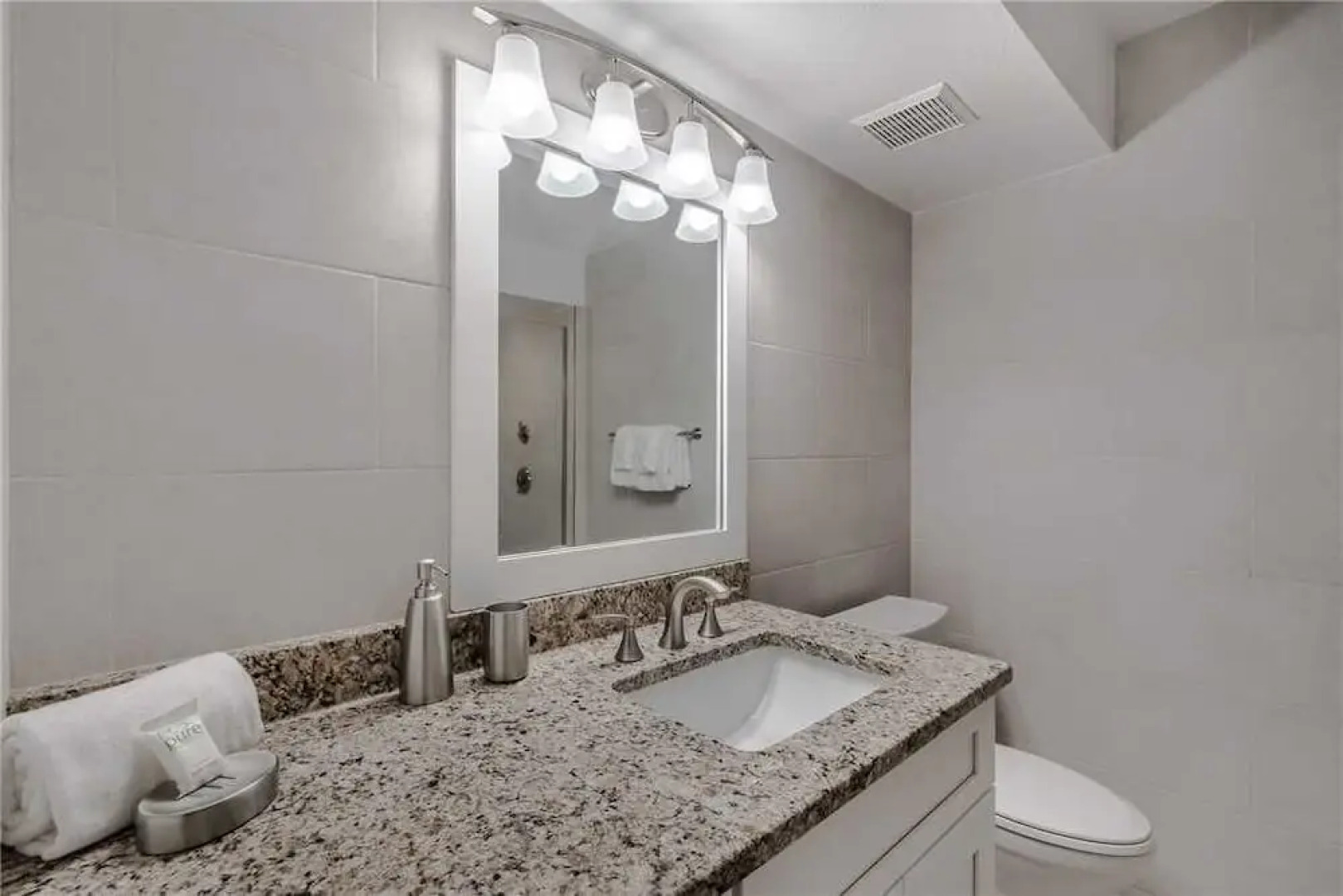 Bahia Vista 11237 - Two Bedroom Condo