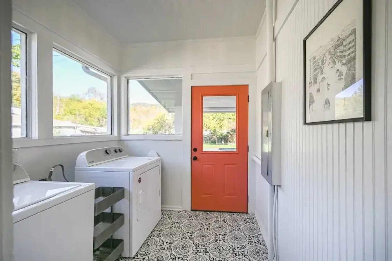 Sweet Carolina by Avantstay Near Black Mountain