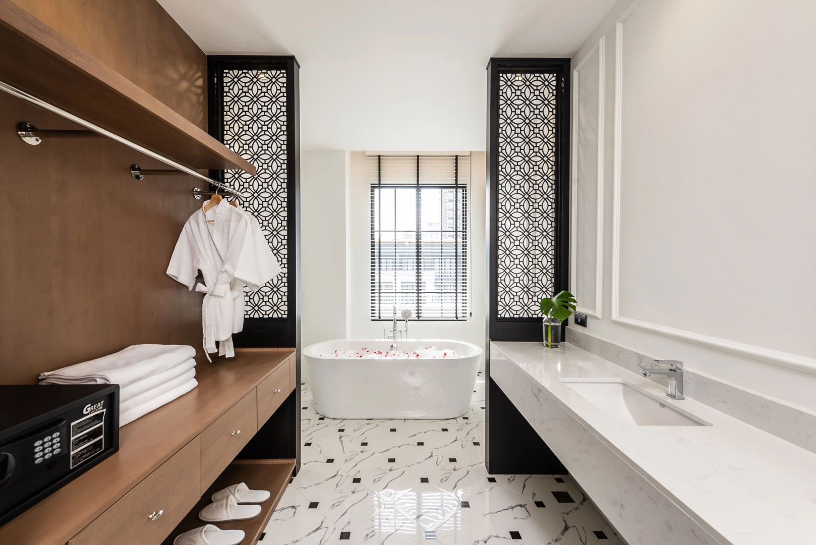 One Patio Hotel Pattaya