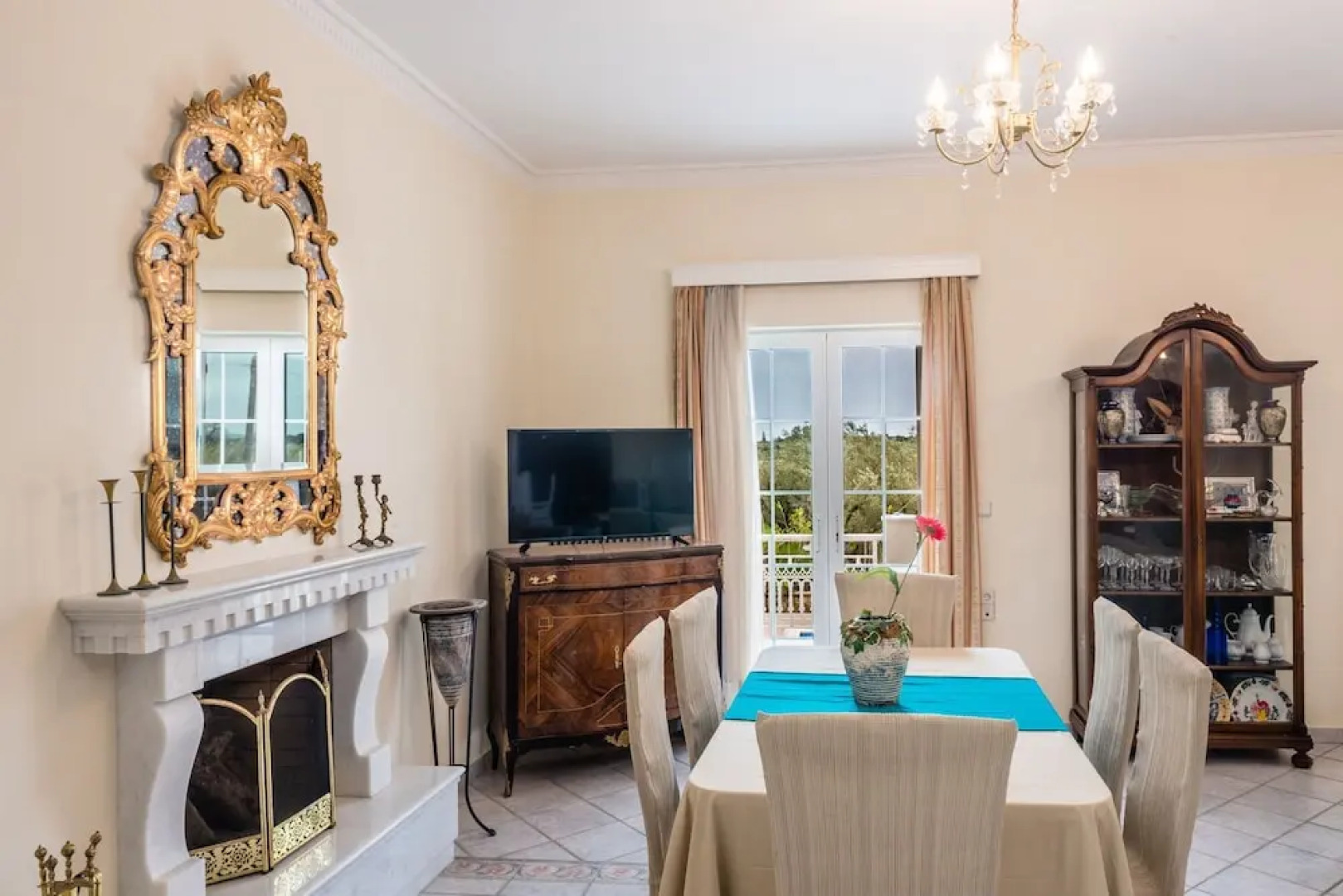 Zante 5 bedroom Villa with private pool and basketball court