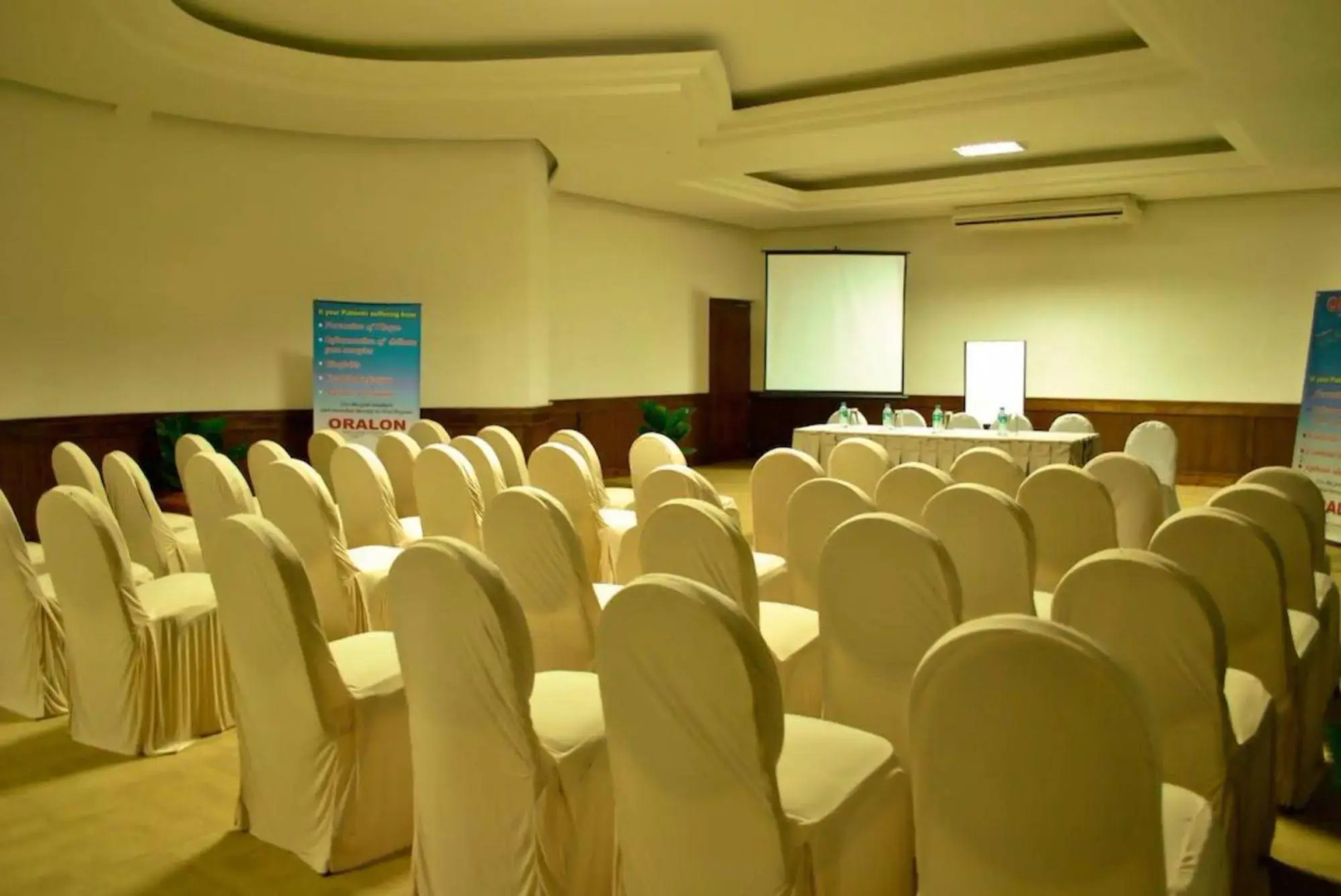 Peacock Beach Resort & Spa