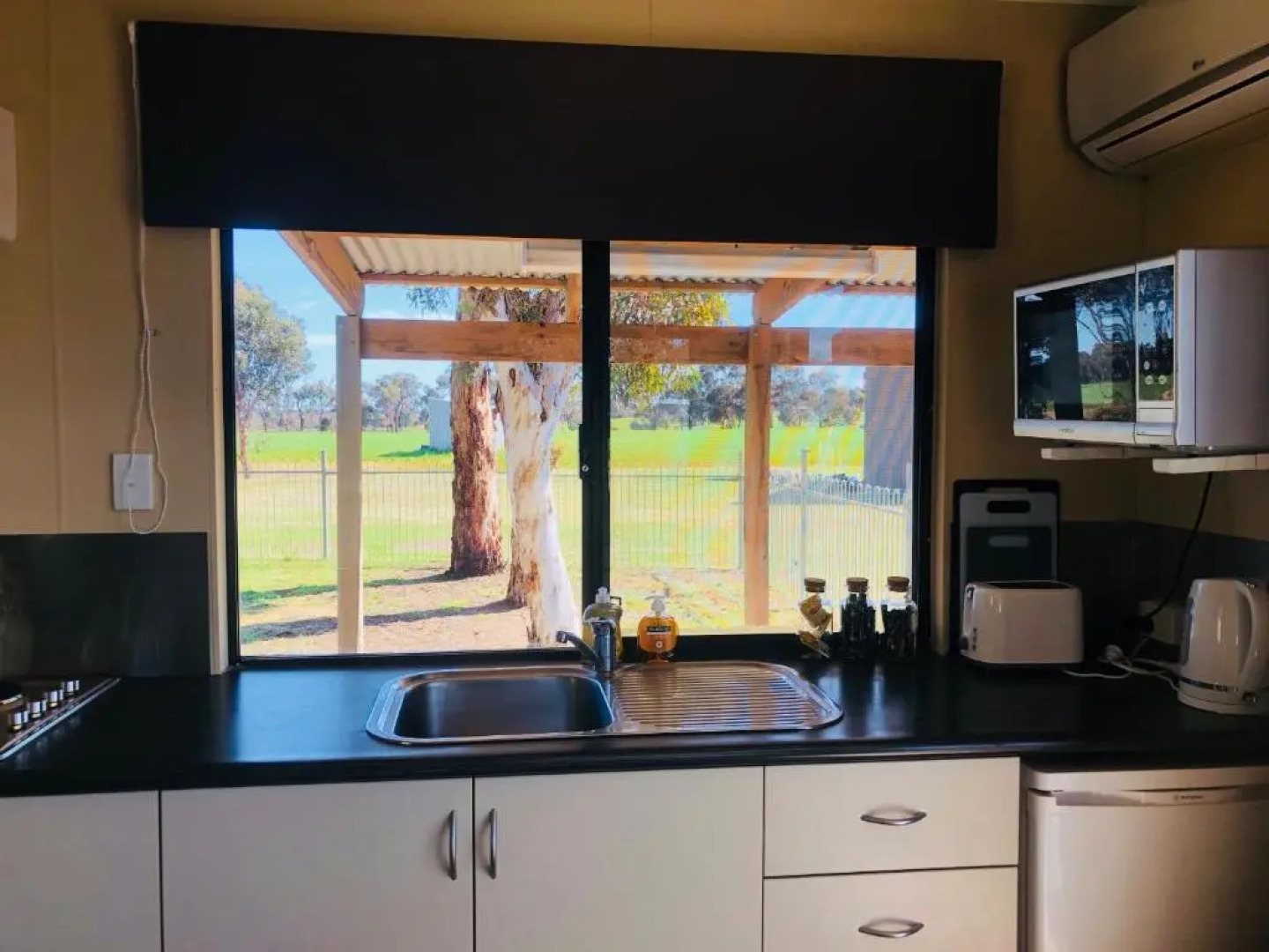 Kendenup Lodge and Cottages