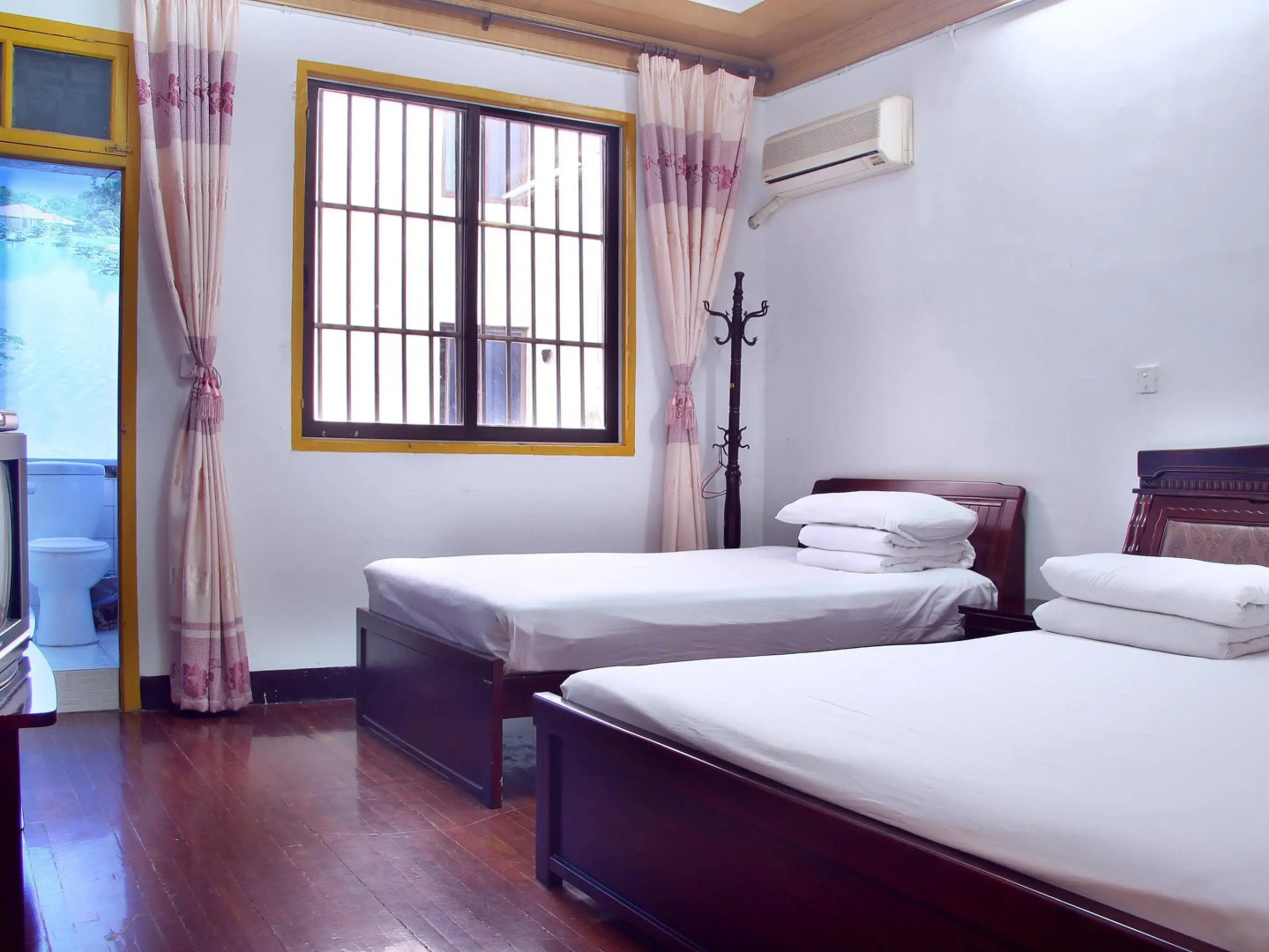 Jinshuiloutai Hotel - Zhouzhuan