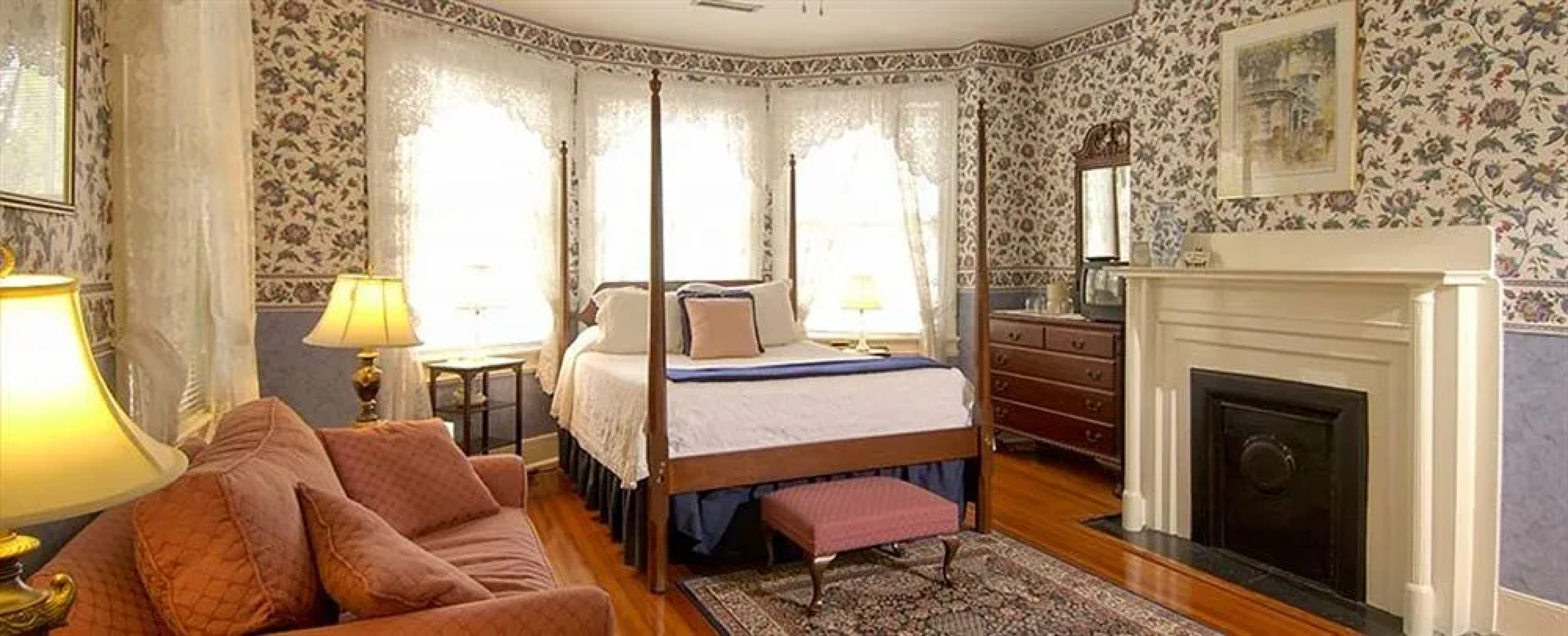The Cannonboro Inn