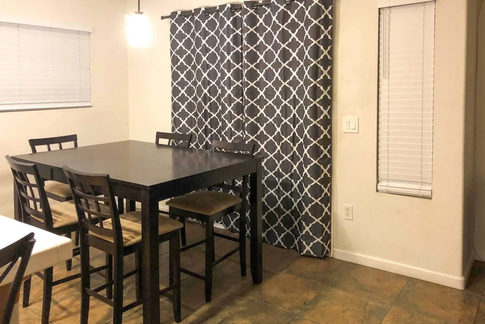 Coachella Retreat: Pool, Near Music Festivals