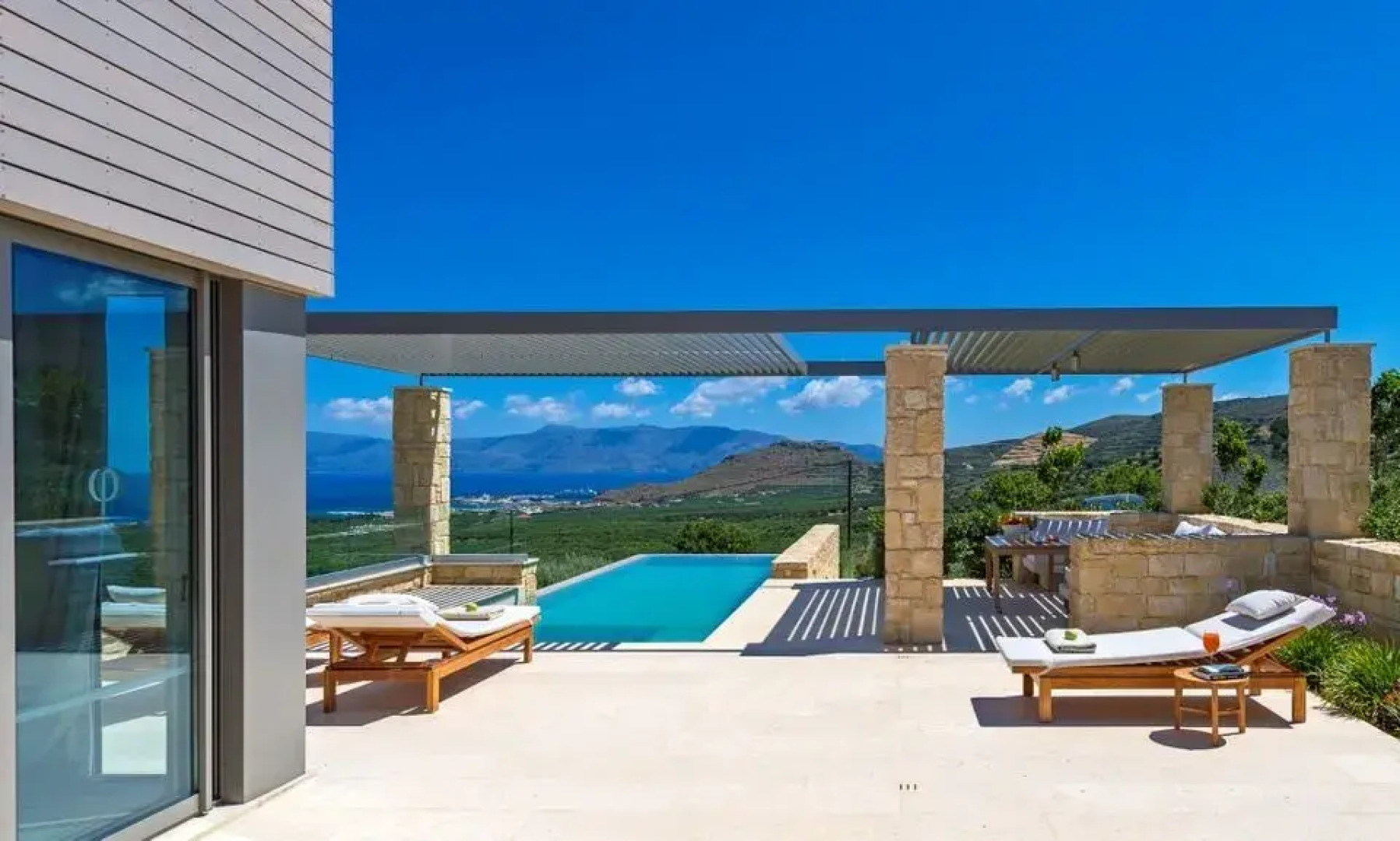 Youphoria Sea View Villas