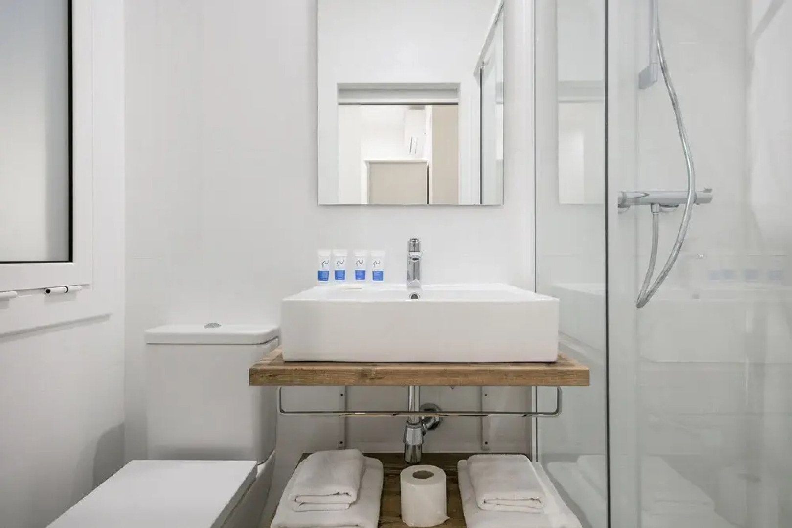 Friendly Rentals Vintage