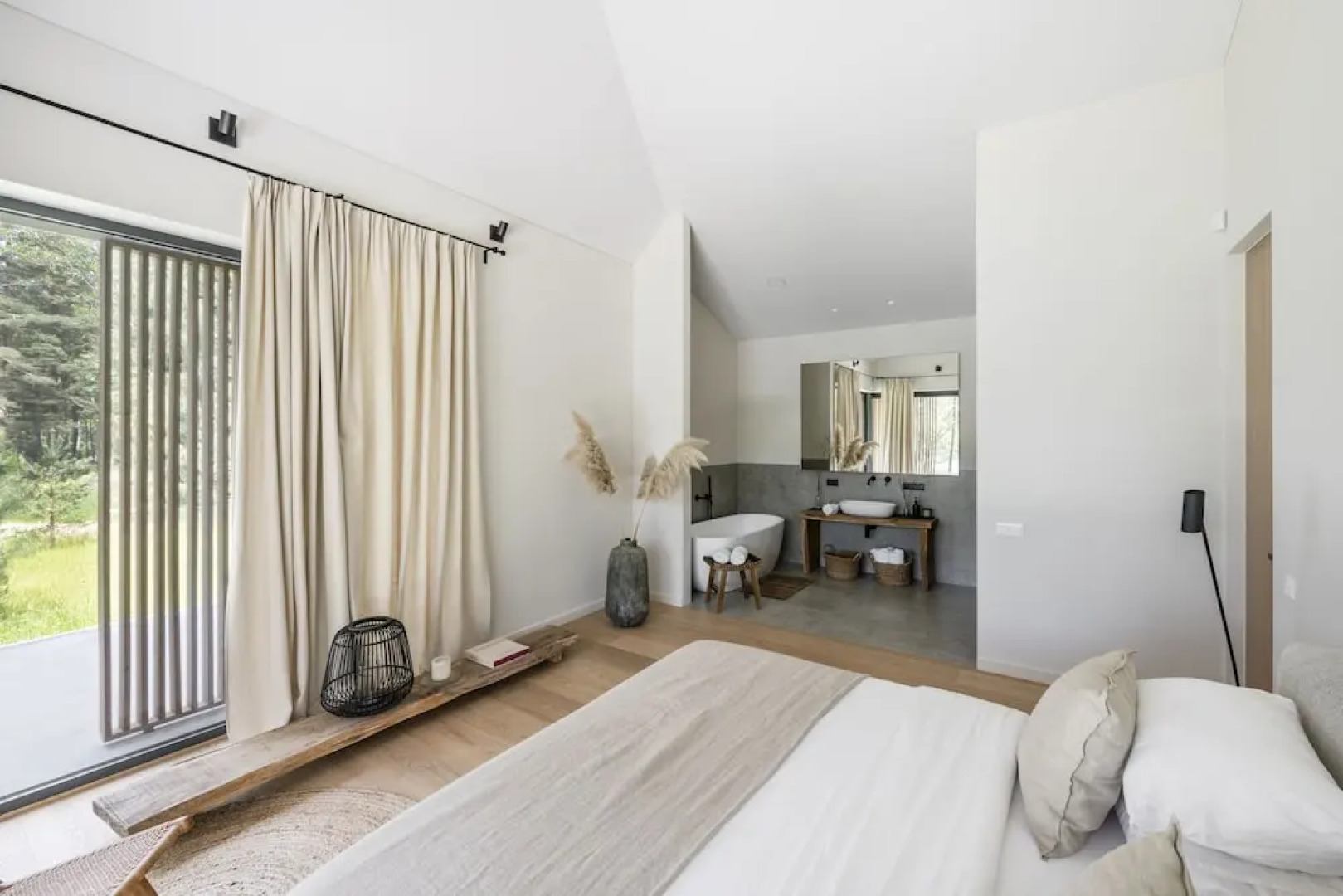 The Lake. Unique Waterfront Villa